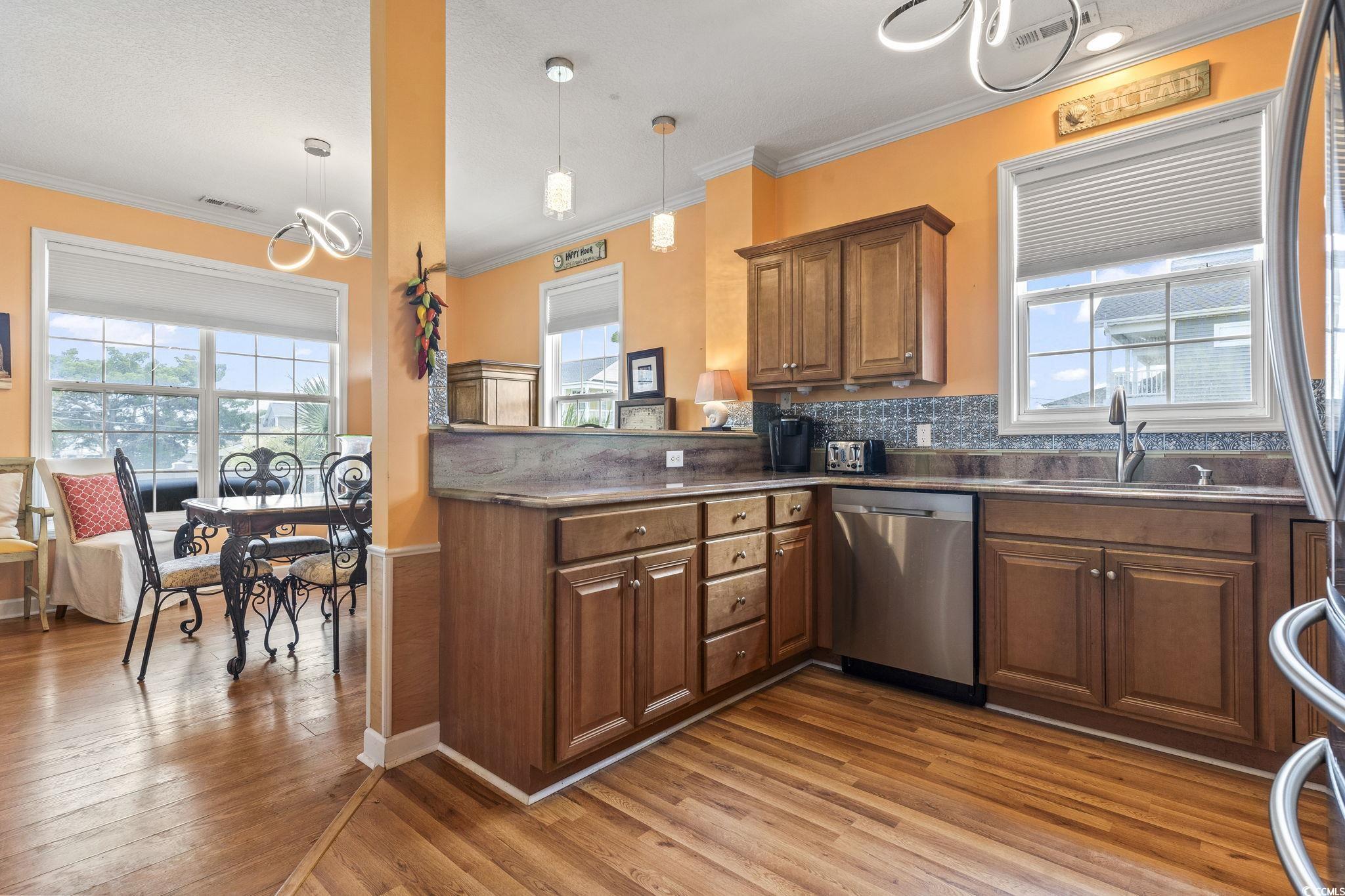 124 Rainbow Dr.