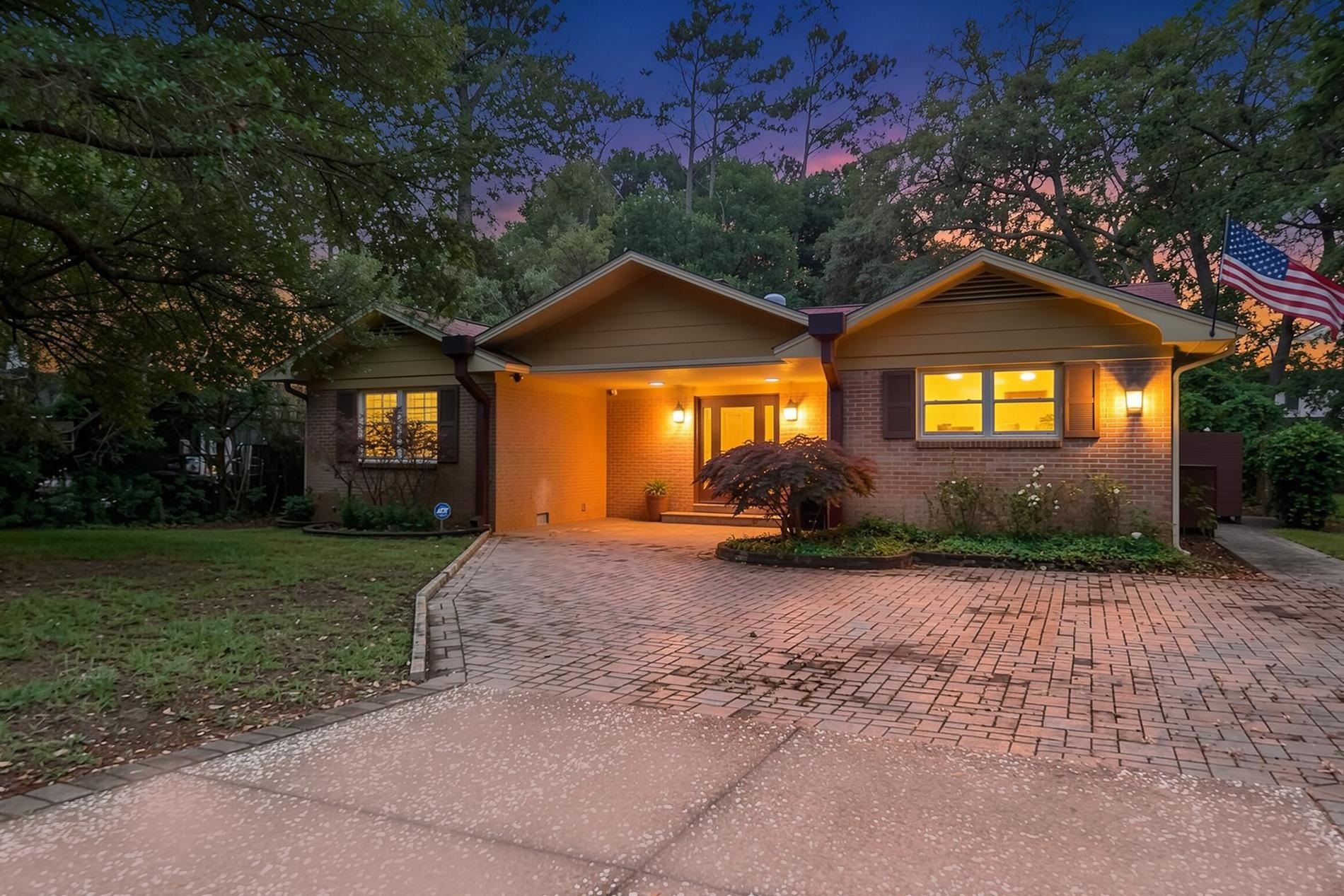 311 N 64th Ave. N