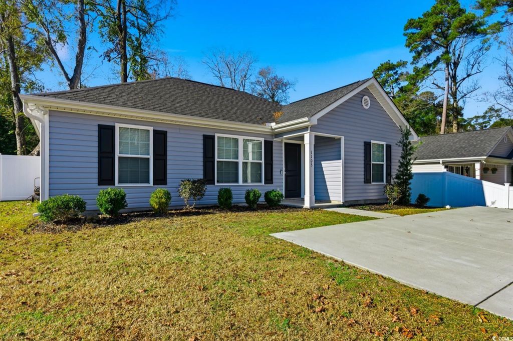 Photo of 1105 Hickory Dr, Conway, SC 29526 (MLS # 2529382)