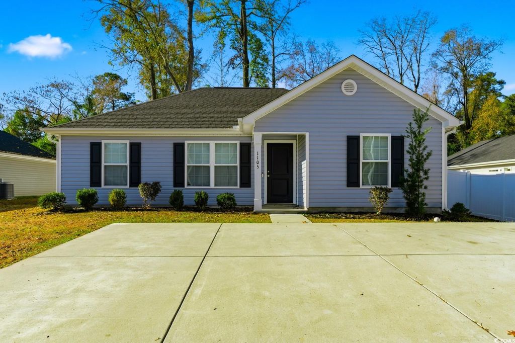 Photo of 1105 Hickory Dr, Conway, SC 29526 (MLS # 2529382)