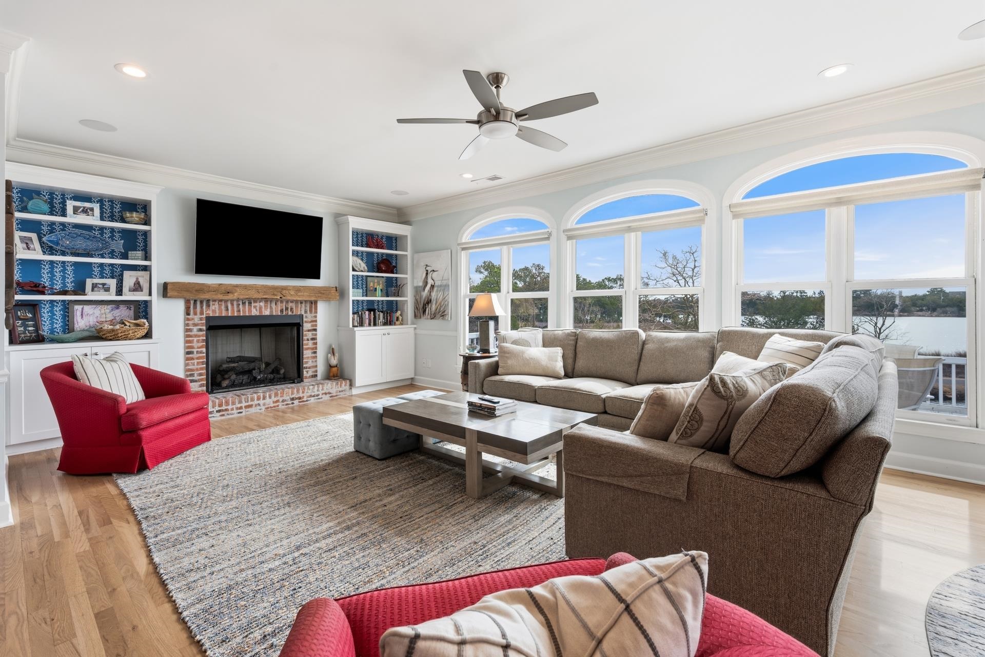 191 Marsh Lake Dr. 25