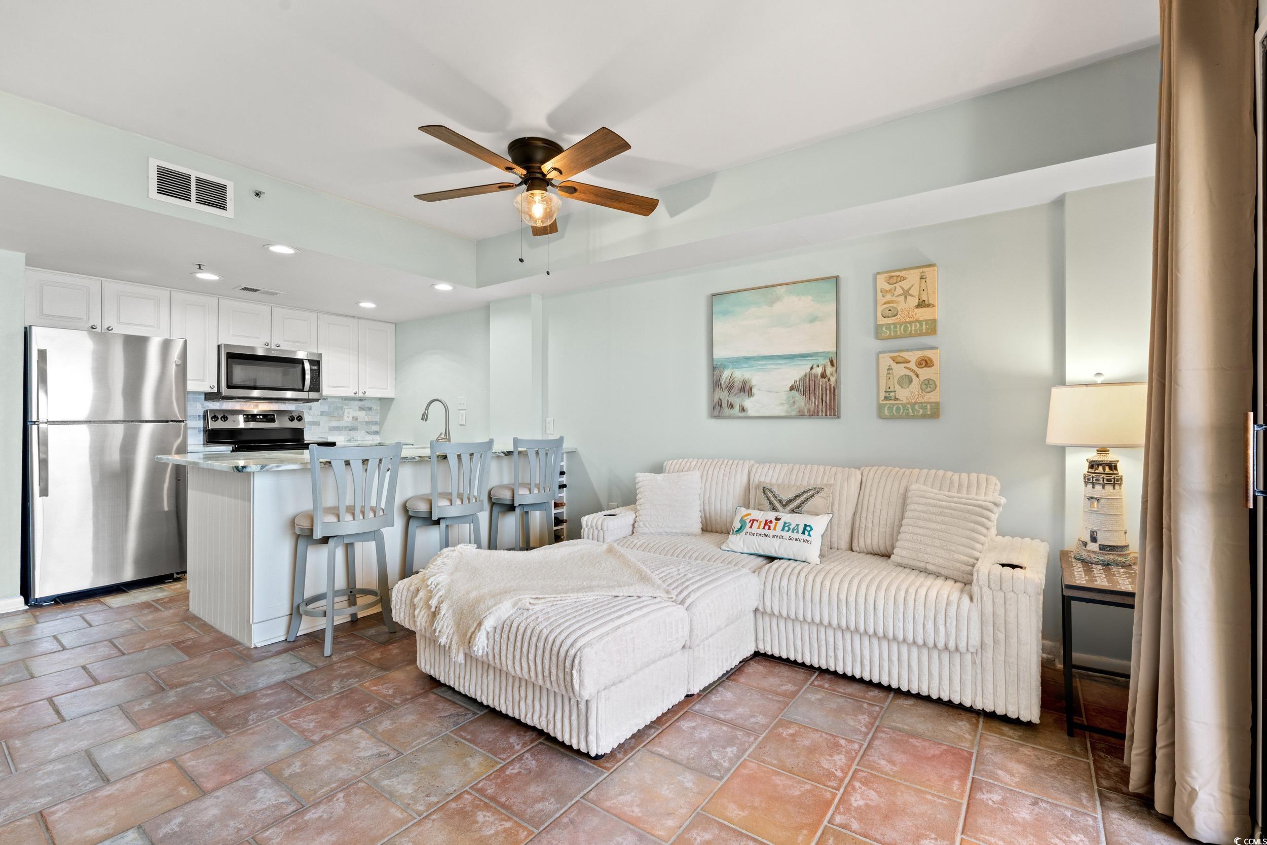 6100 North Ocean Blvd. 107