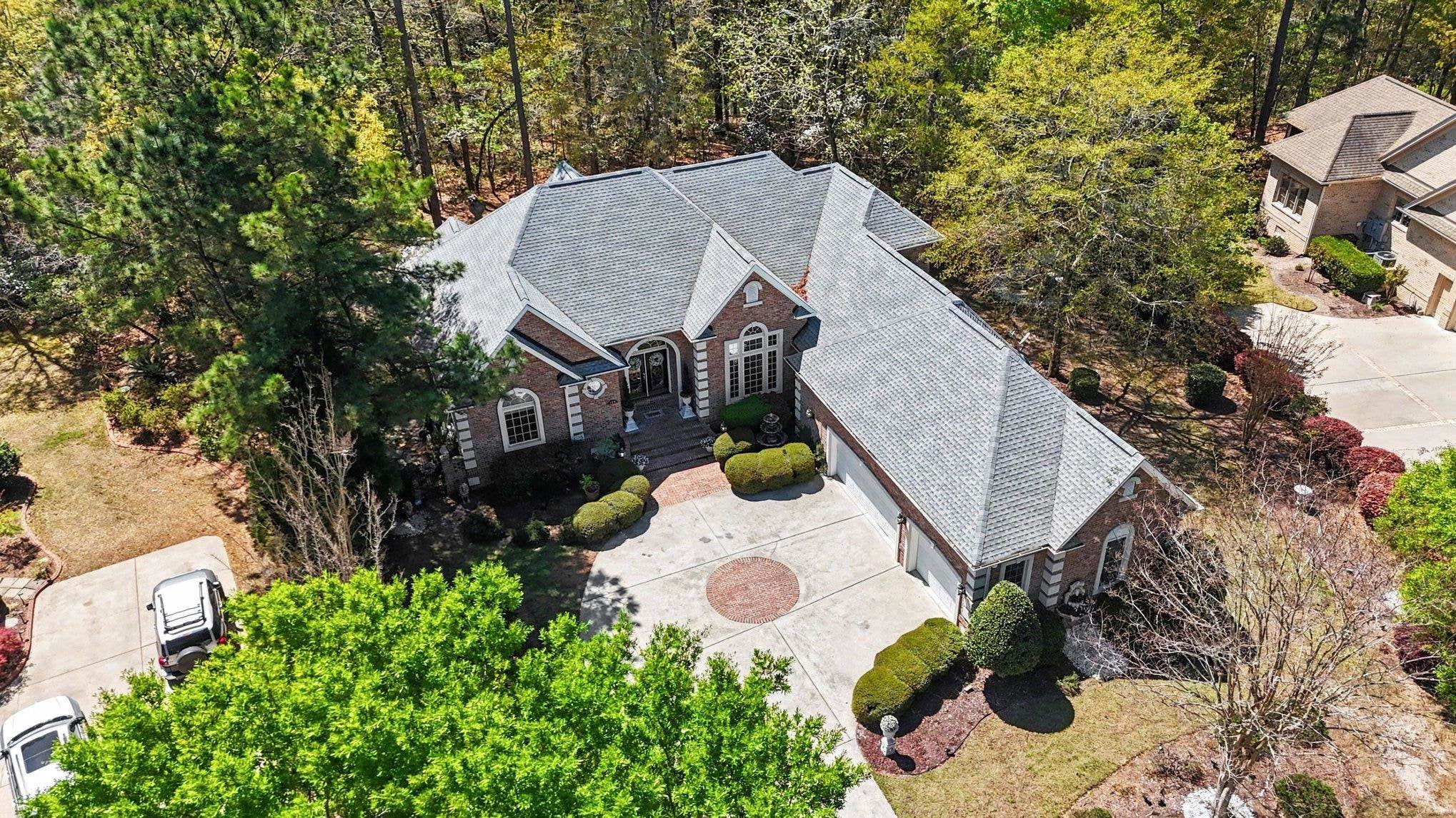 180 Highwood Circle