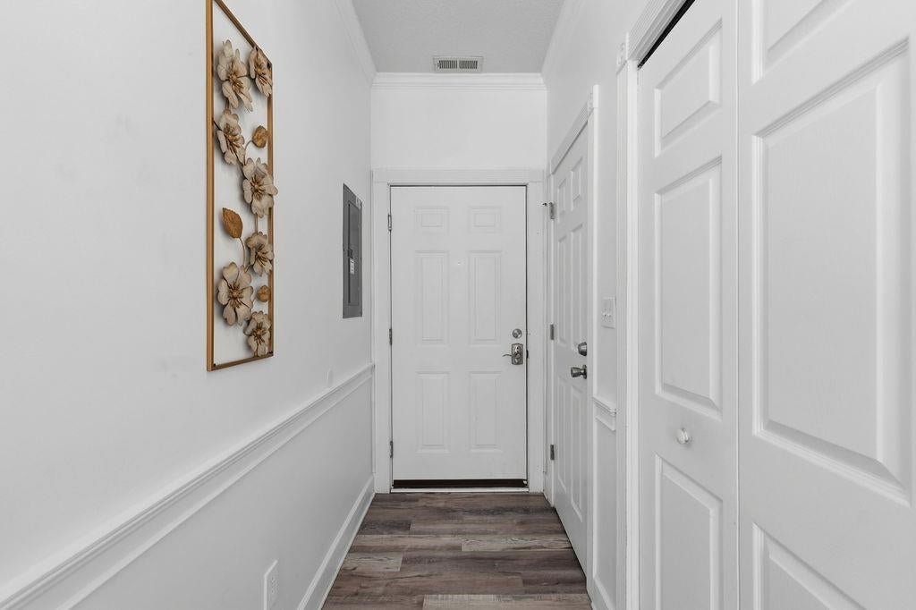 4695 Wild Iris Dr. 17-301
