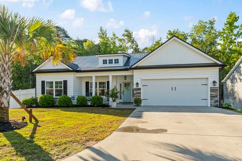 Photo of 4402 Kinlaw St, Little River, SC 29566 (MLS # 2610325)
