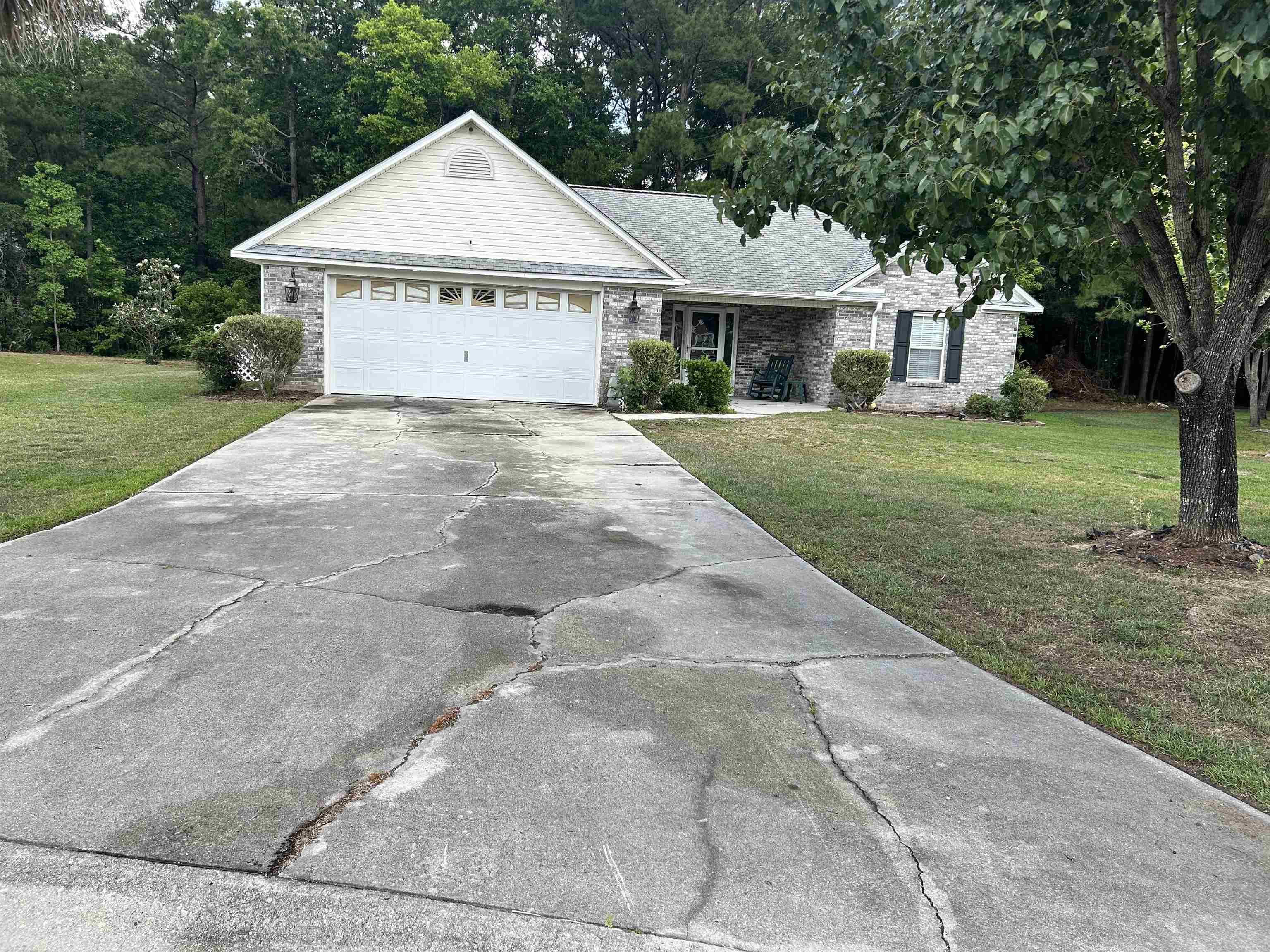 136 Ashworth Dr.