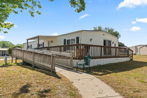 812 Waterview Dr. North Myrtle Beach SC 29582