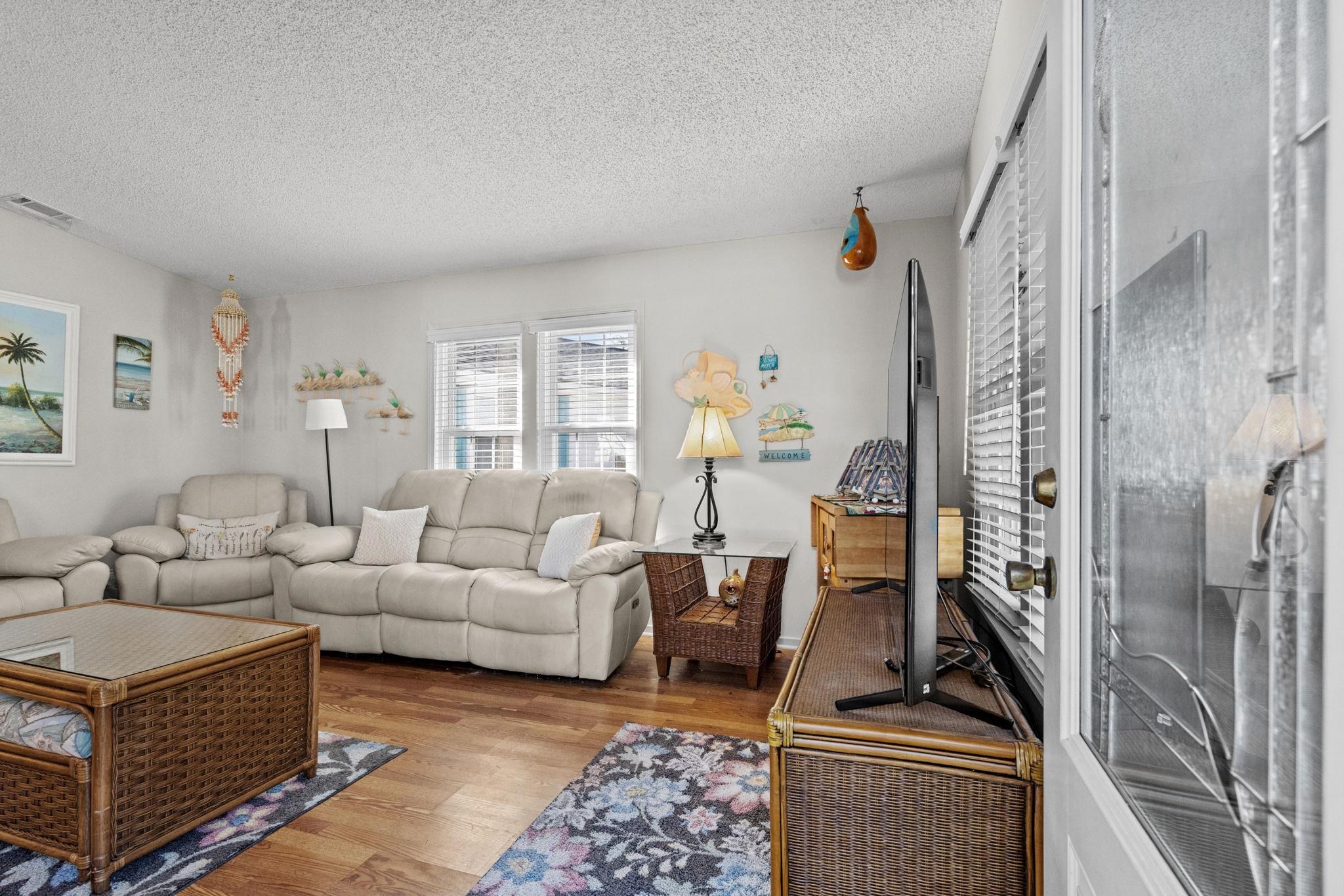 806 Marlin Ct.