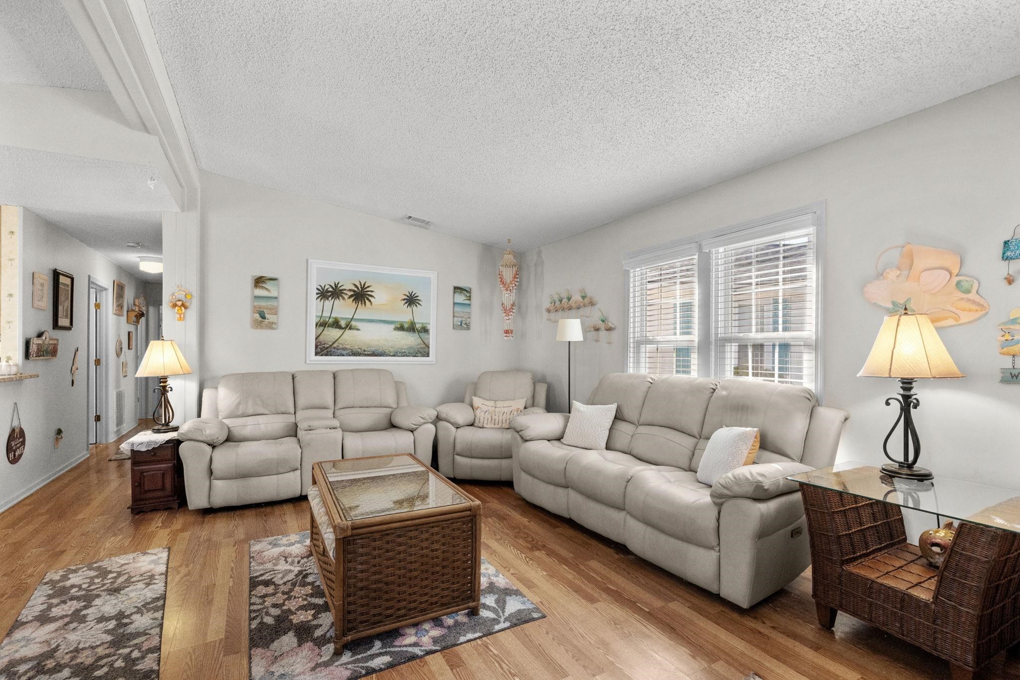 806 Marlin Ct.