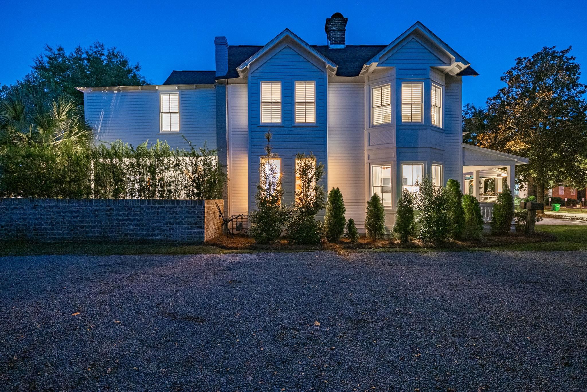 918 Highmarket St.
