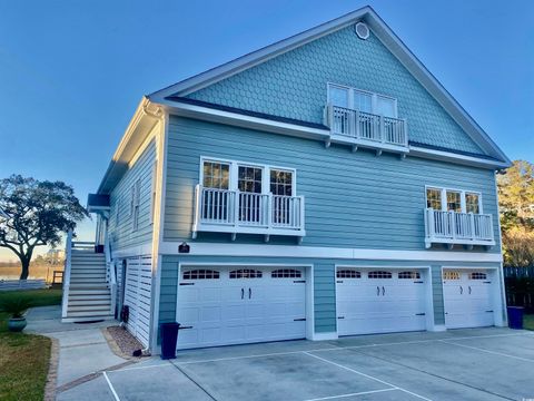 A home in Pawleys Island