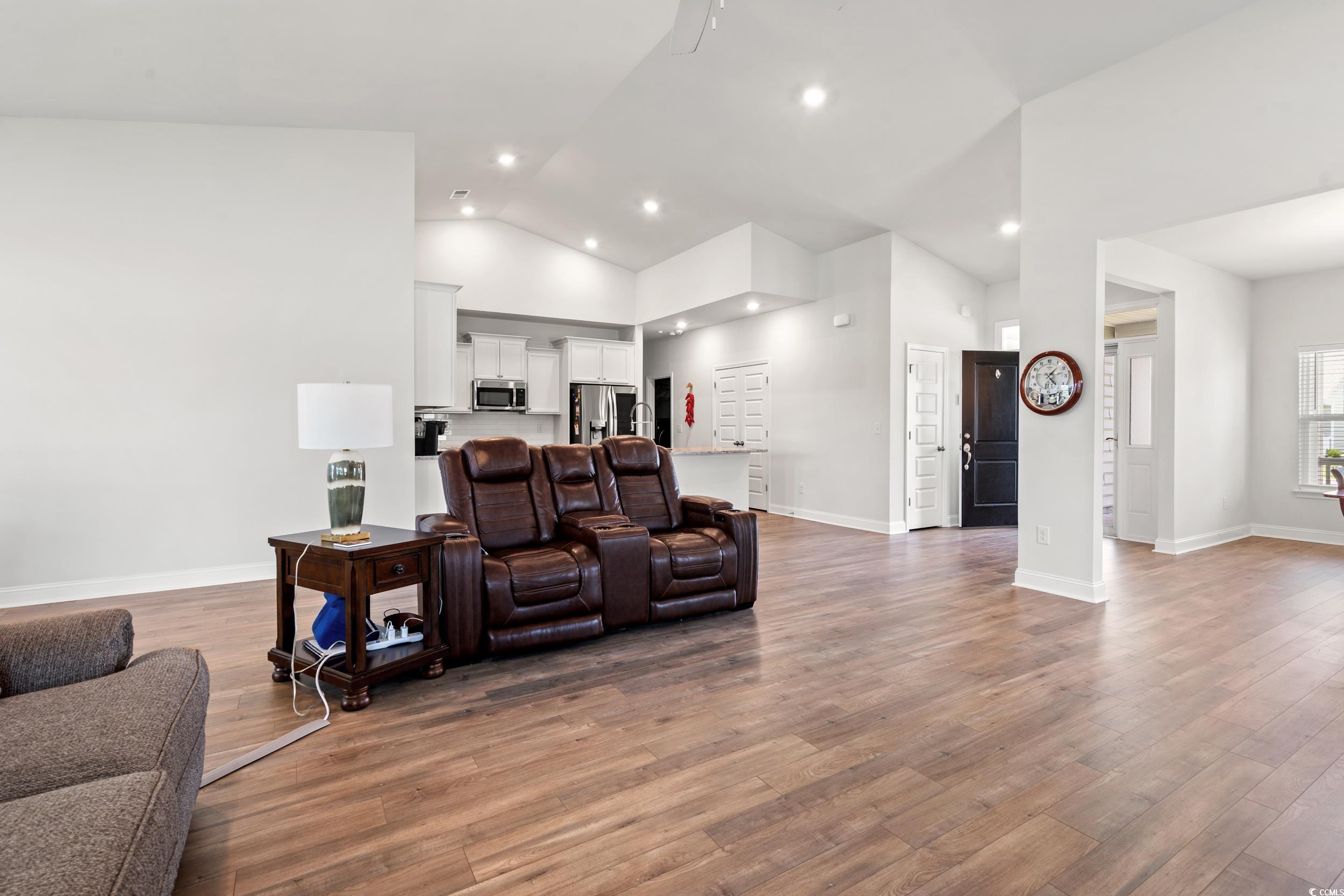 892 Harrison St.