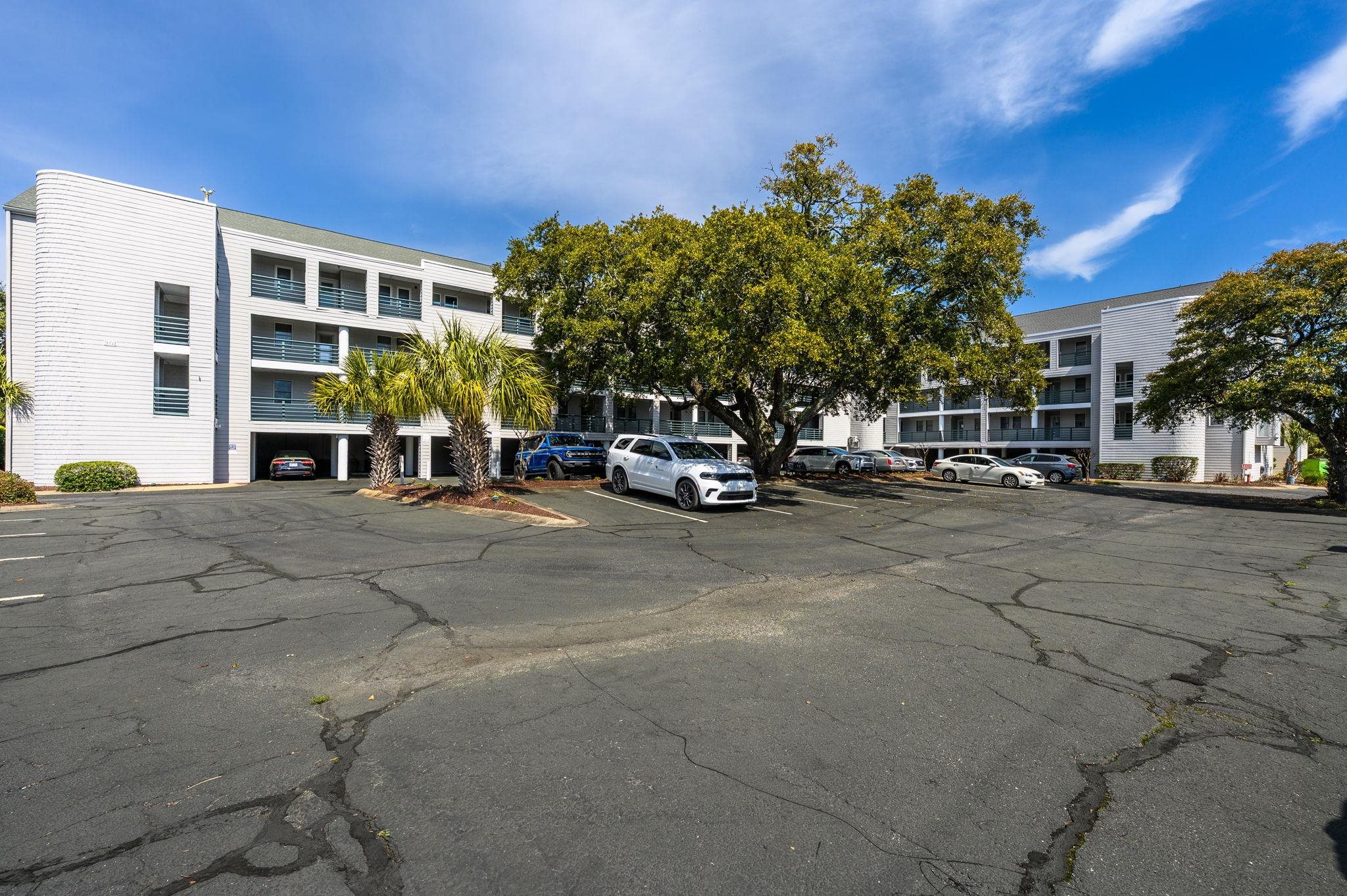 201 Hillside Dr. N 306