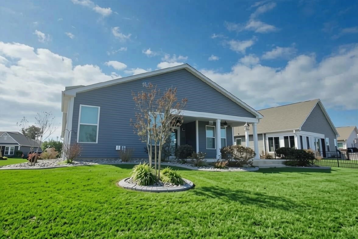 352 Switchgrass Loop