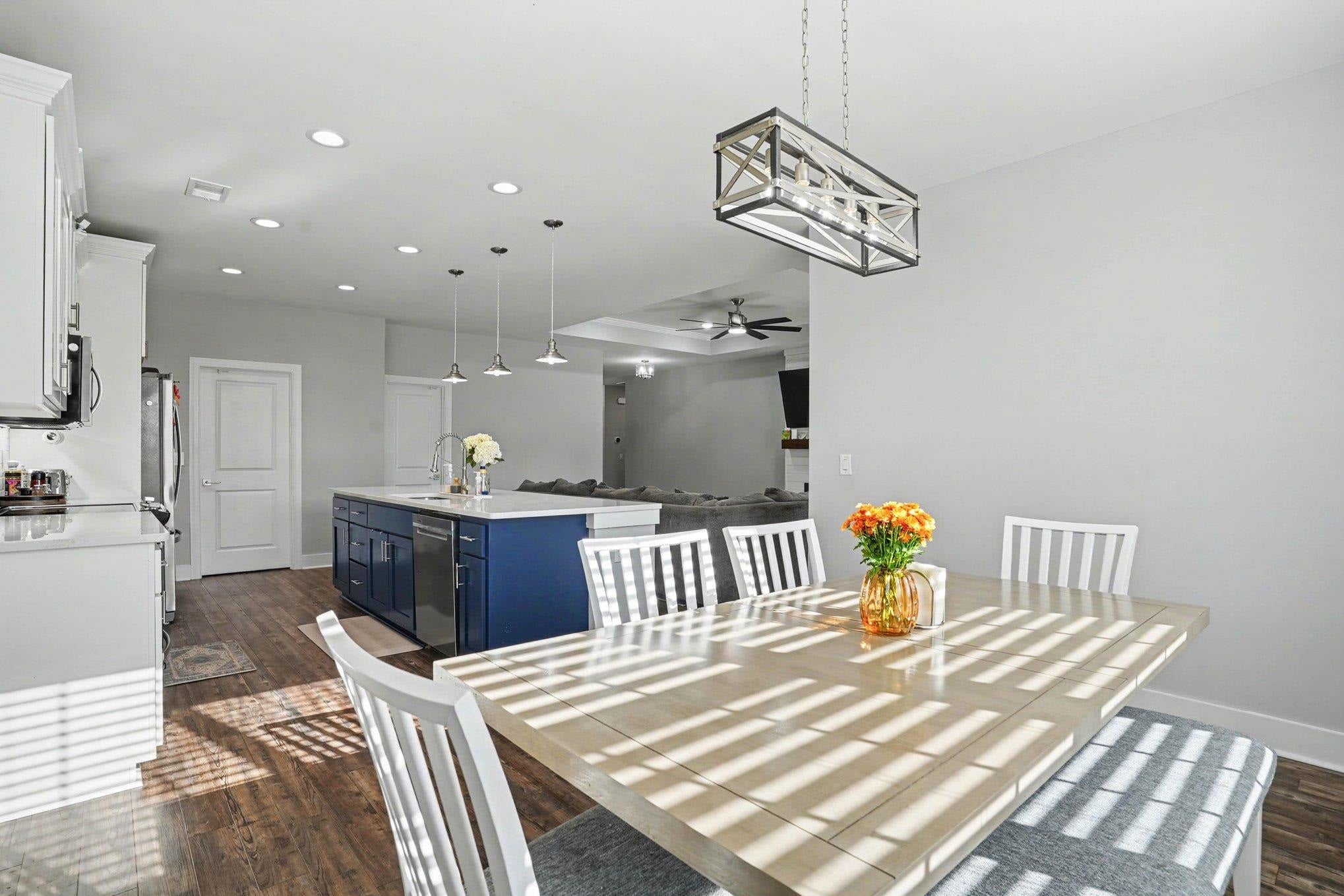 9100 Minim Ct.