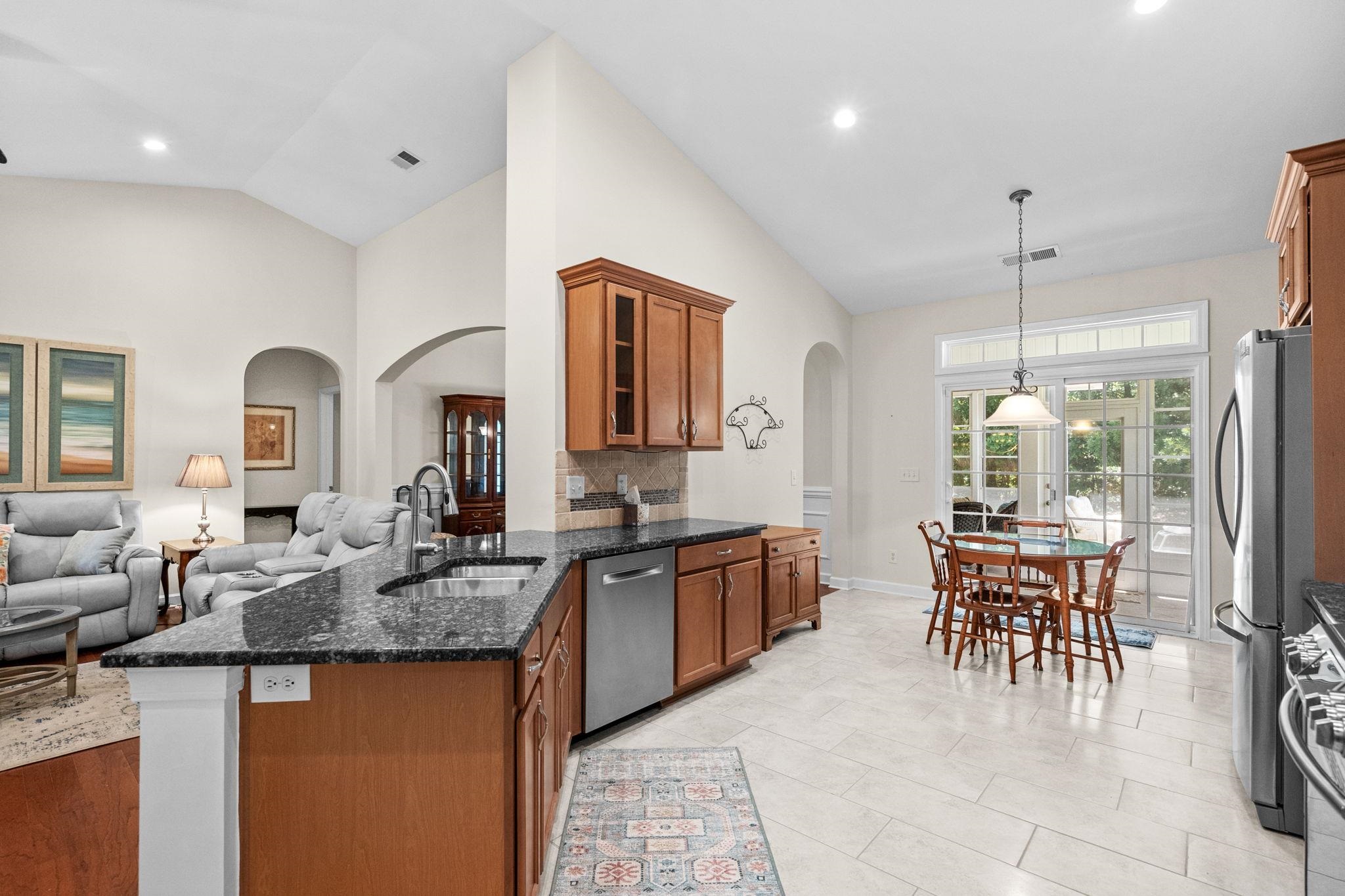 181 Ridge Point Dr.