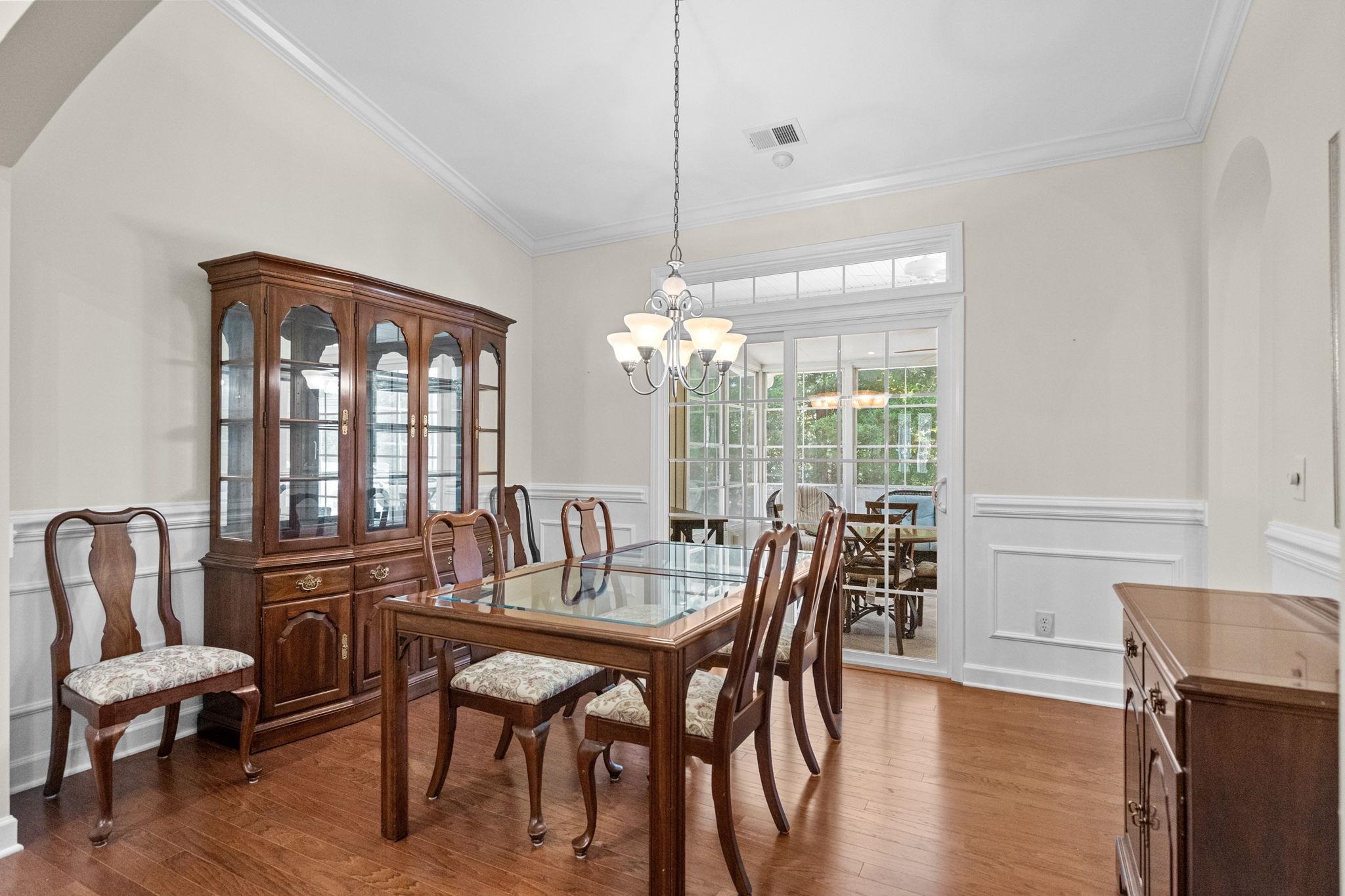 181 Ridge Point Dr.