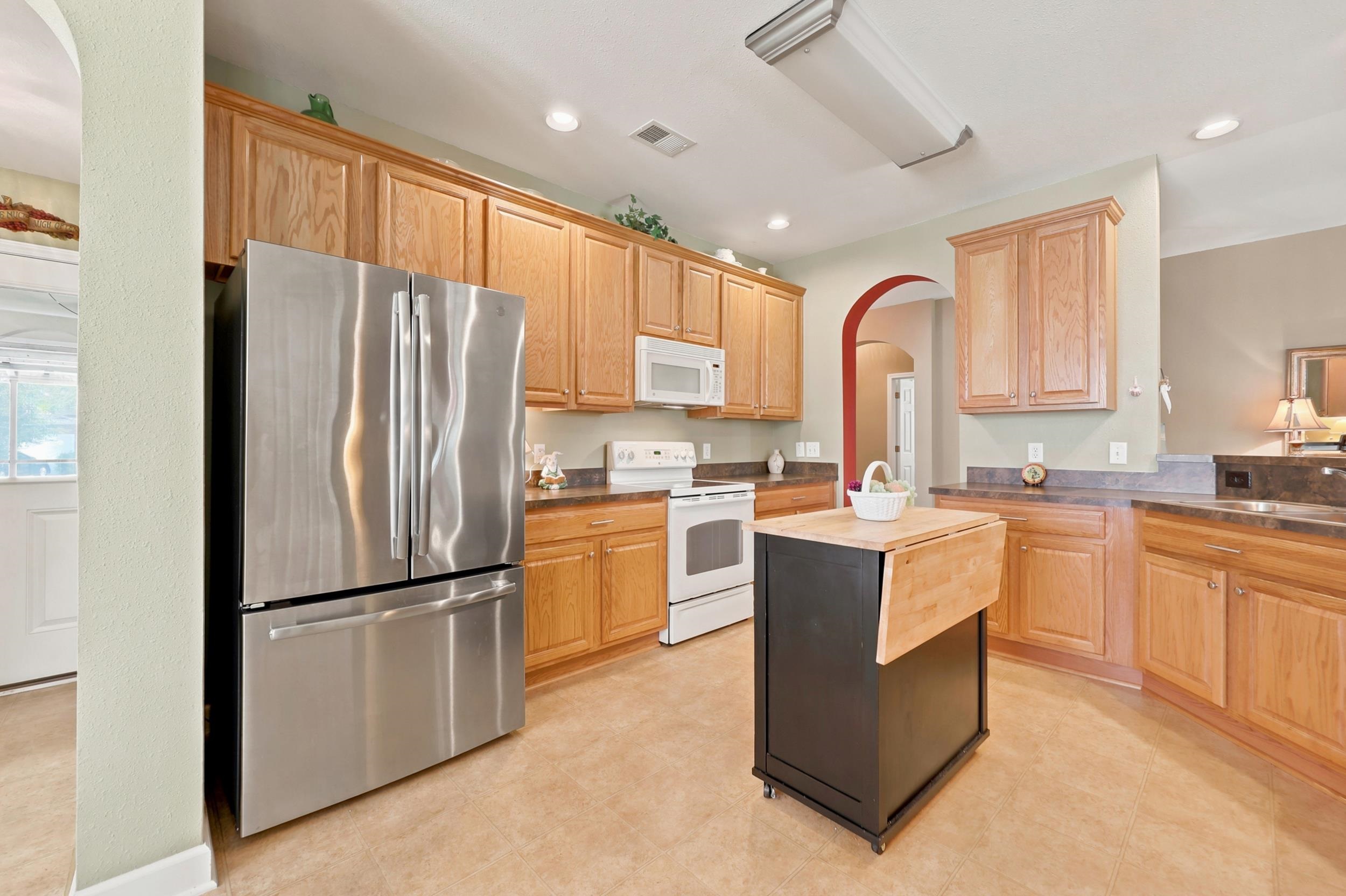 557 Vermillion Dr.