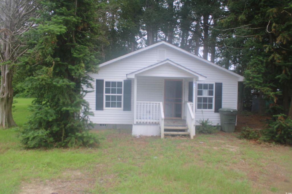 Photo of 406 Stewart St, Dillon, SC 29536 (MLS # 2519332)