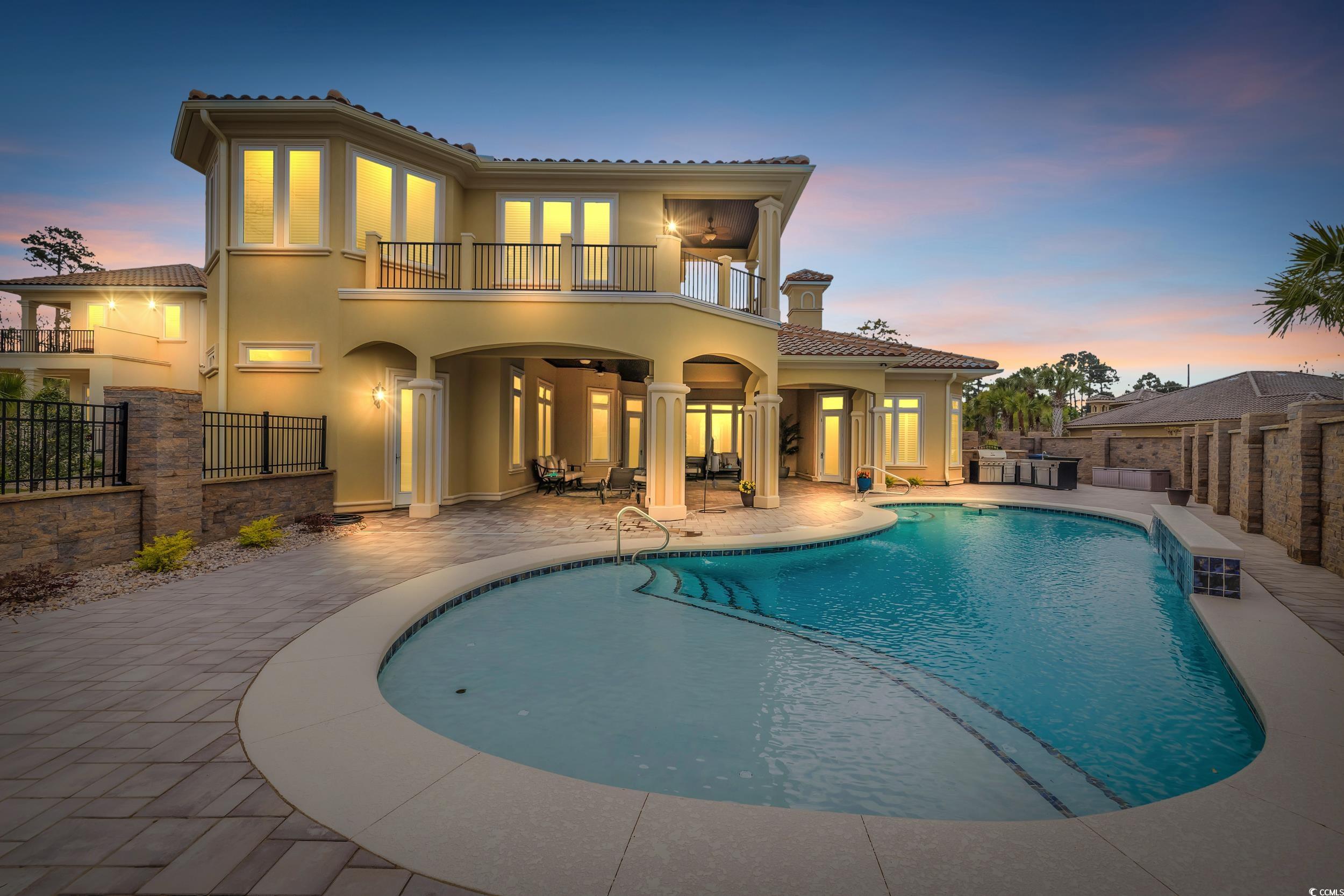 9243 Marina Pkwy.