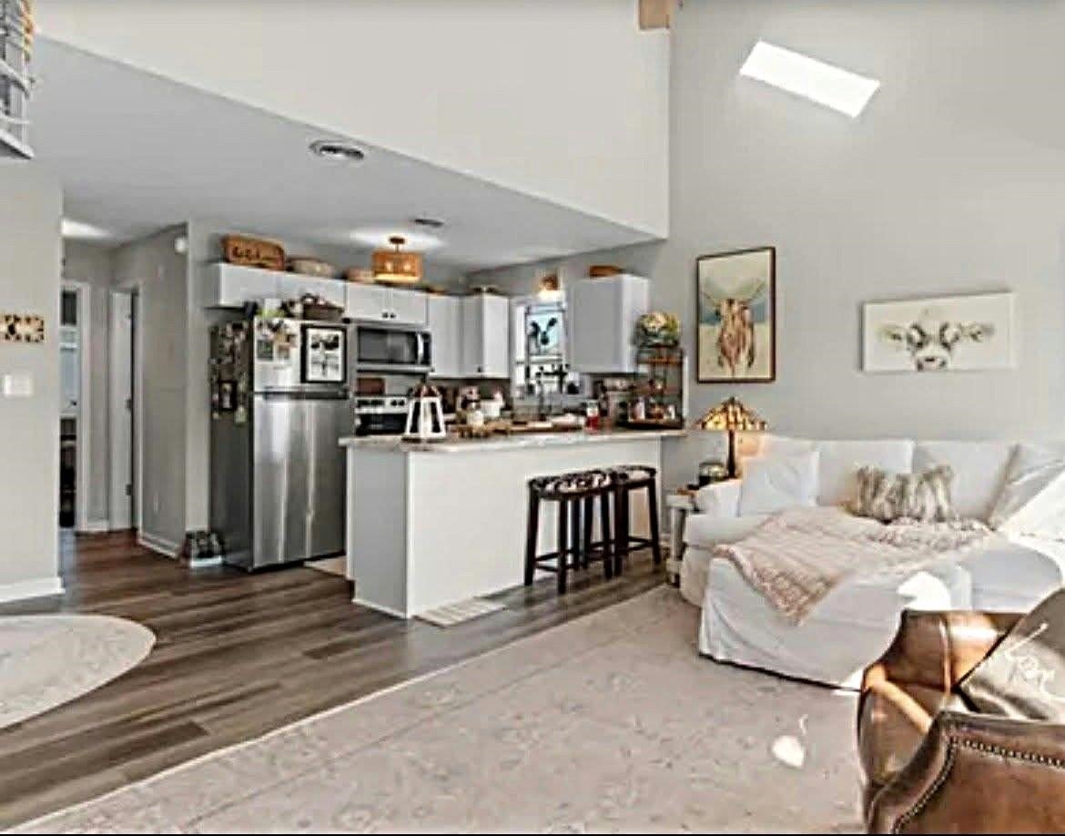 3700 Golf Colony Dr. 10J