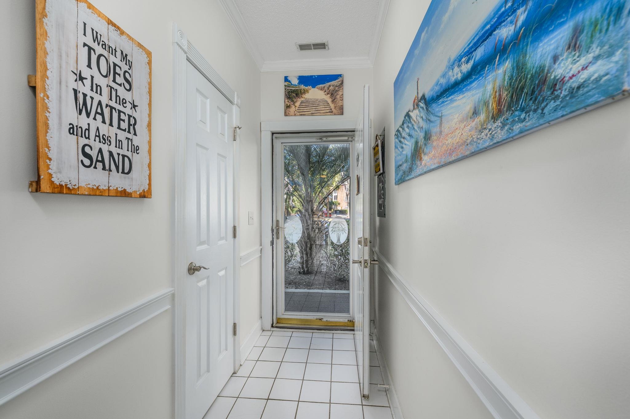 687 Riverwalk Dr. 102