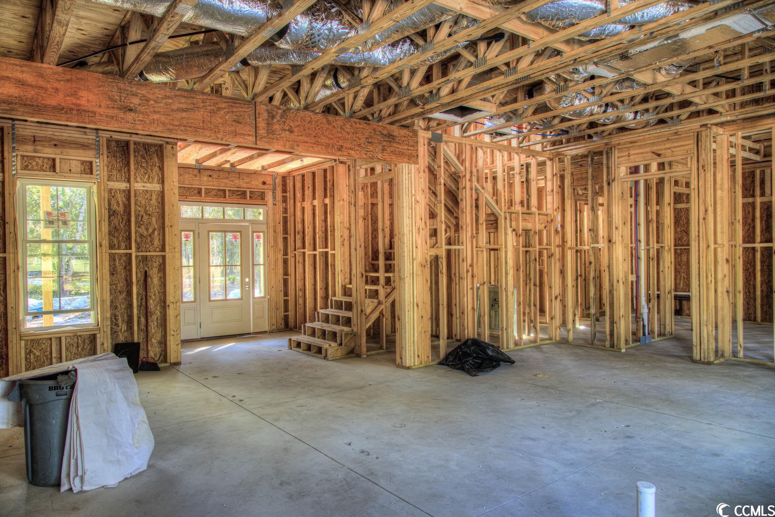 Photo 9 of 40 of 1398 Hawthorn Dr. house