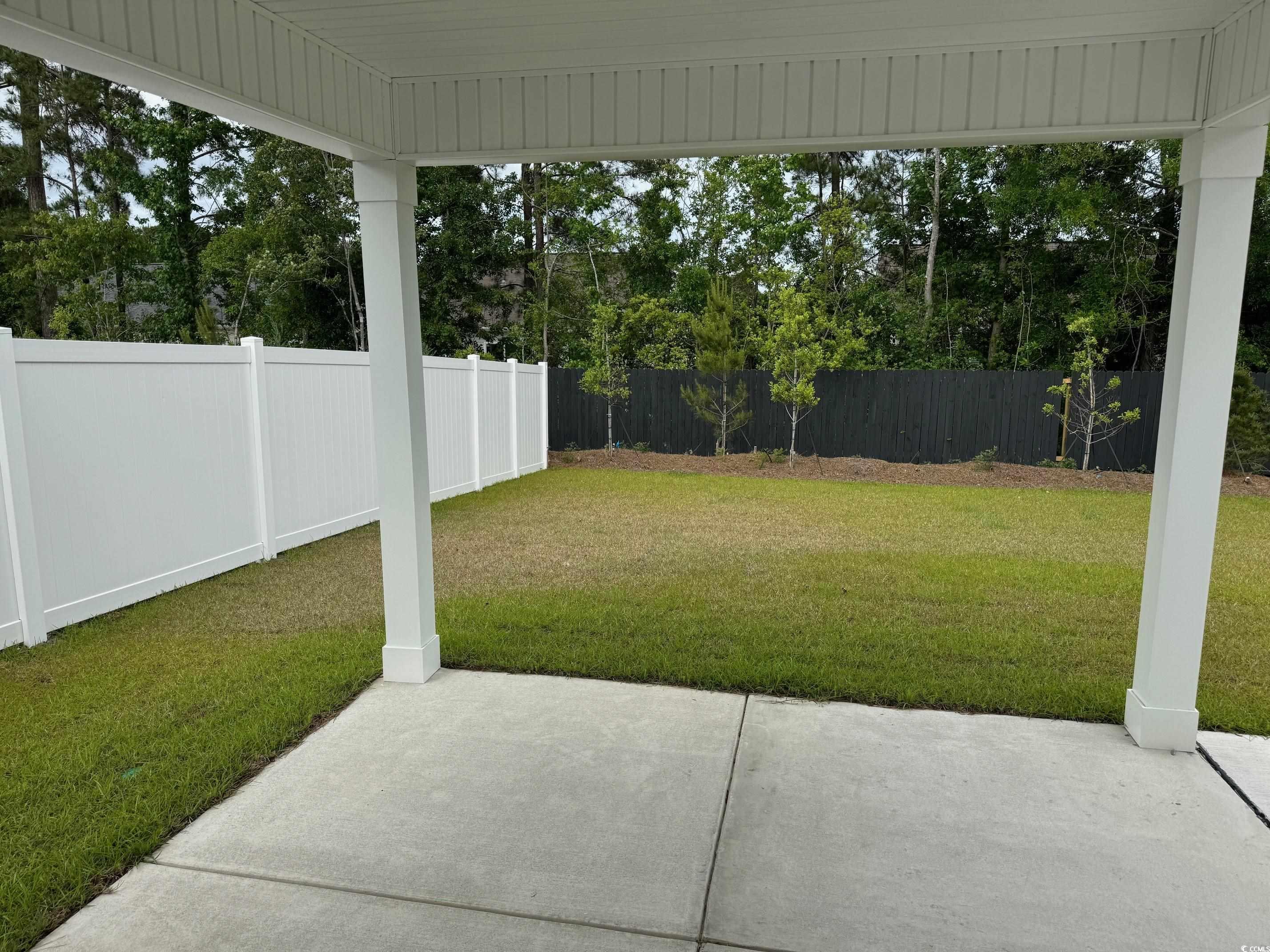 945 Laconic Dr.