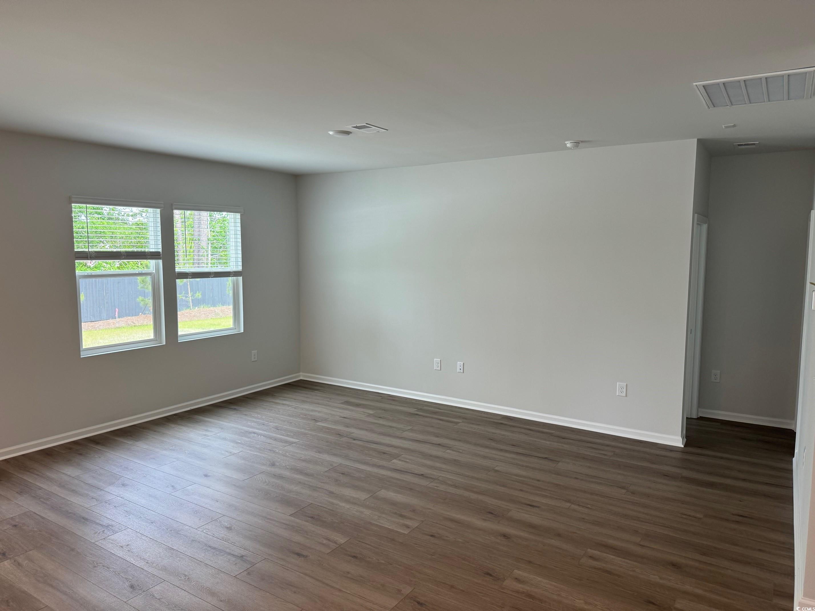 945 Laconic Dr.