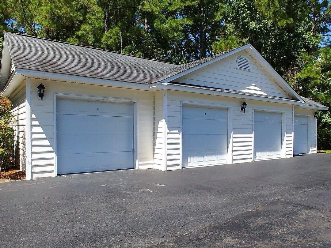 627 Woodmoor Dr. 203