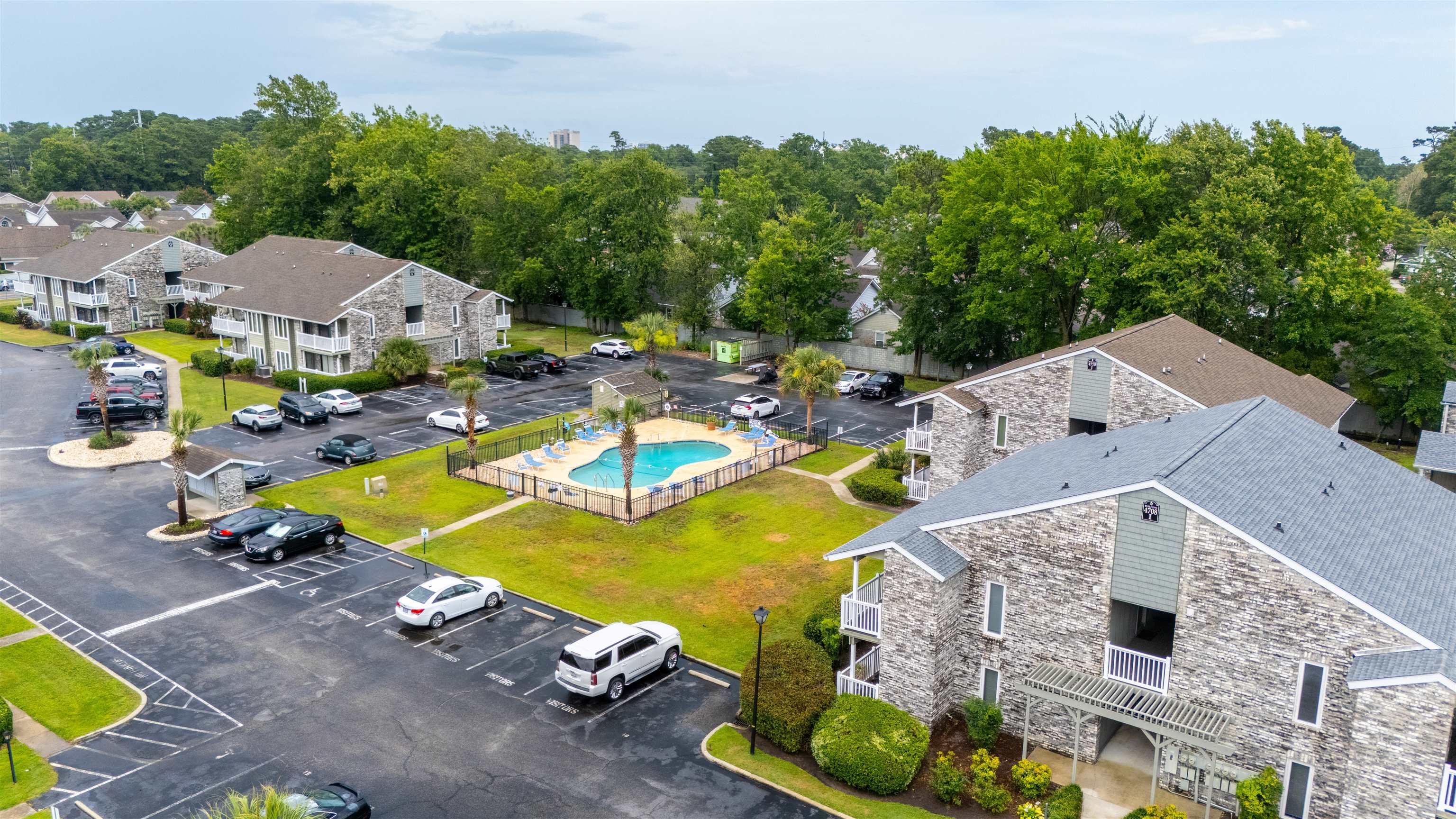 4711 Cobblestone Dr.