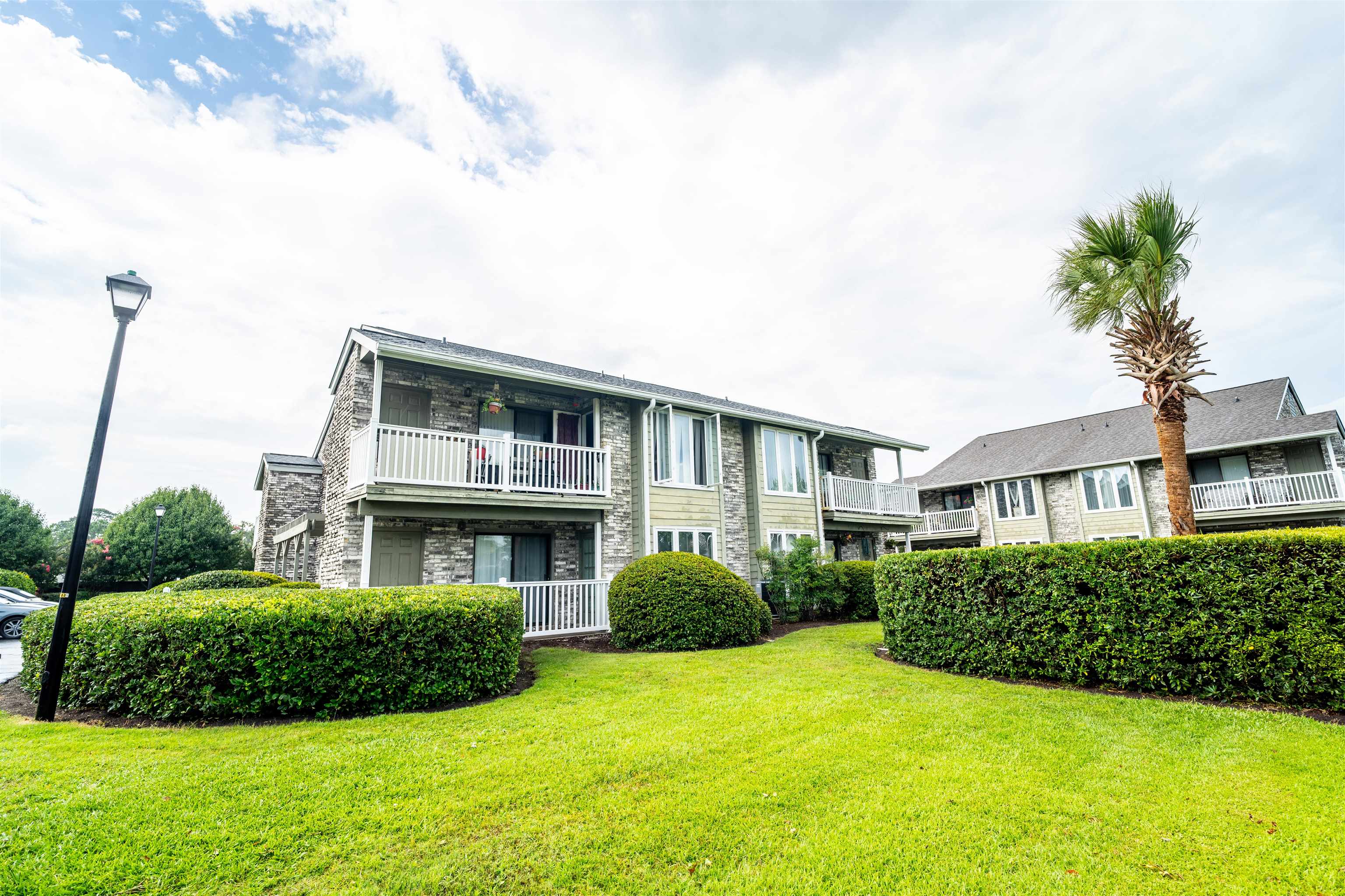 4711 Cobblestone Dr.