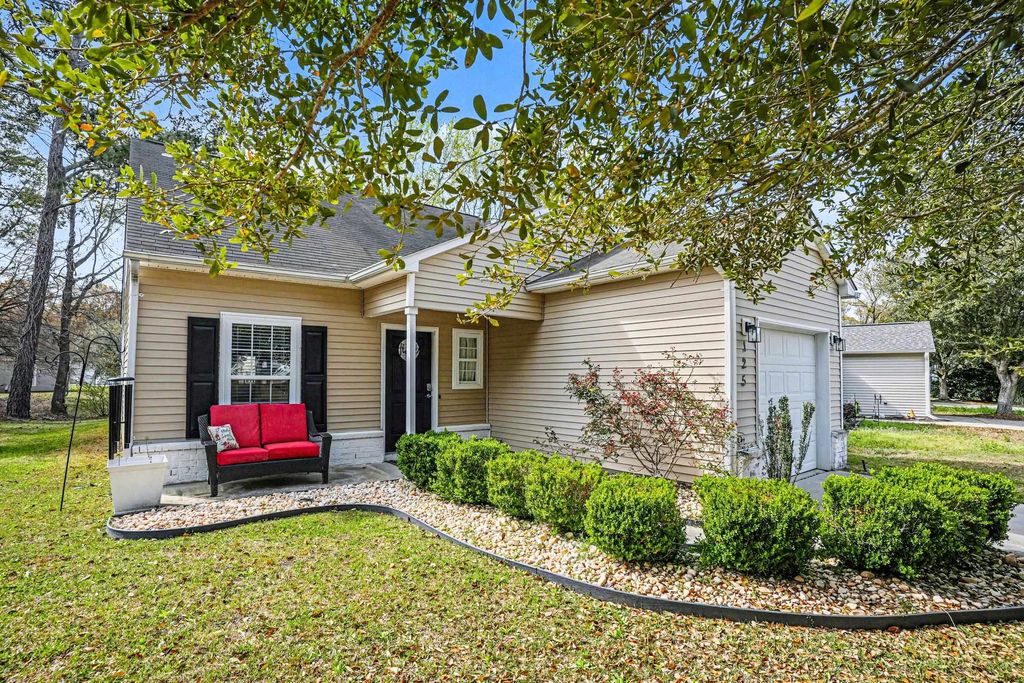 Photo of 125 Bellegrove Dr, Myrtle Beach, SC 29579 (MLS # 2607292)