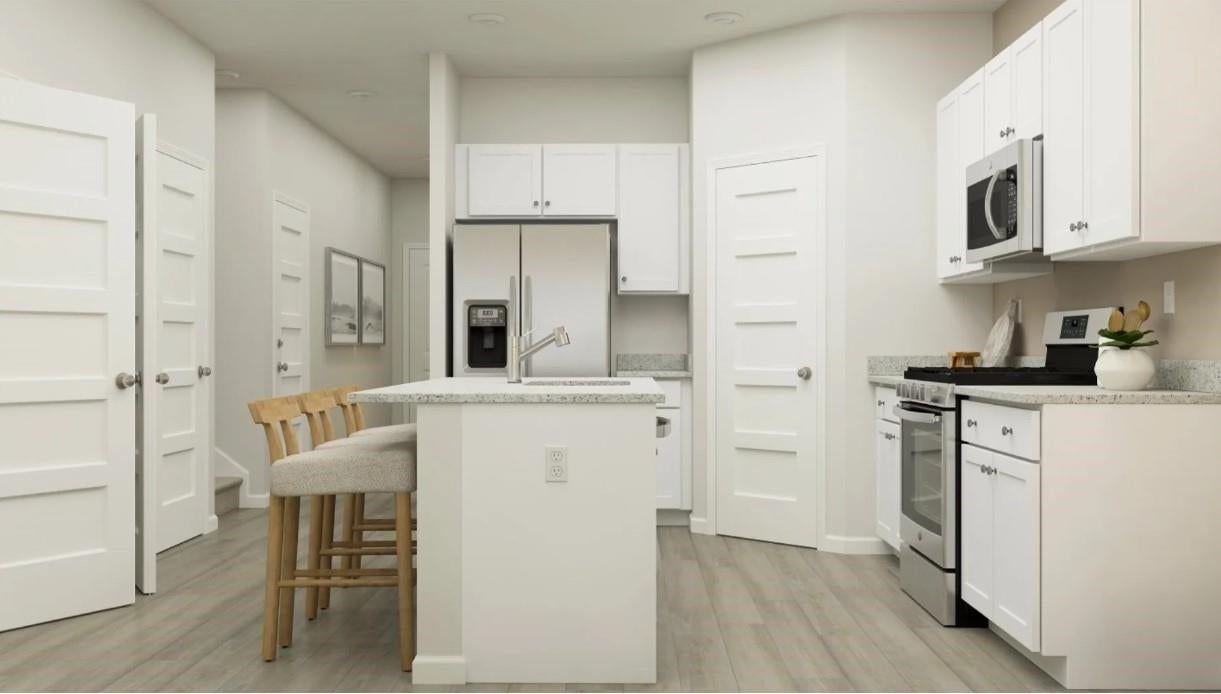 916 Golden Rule Ct 11E