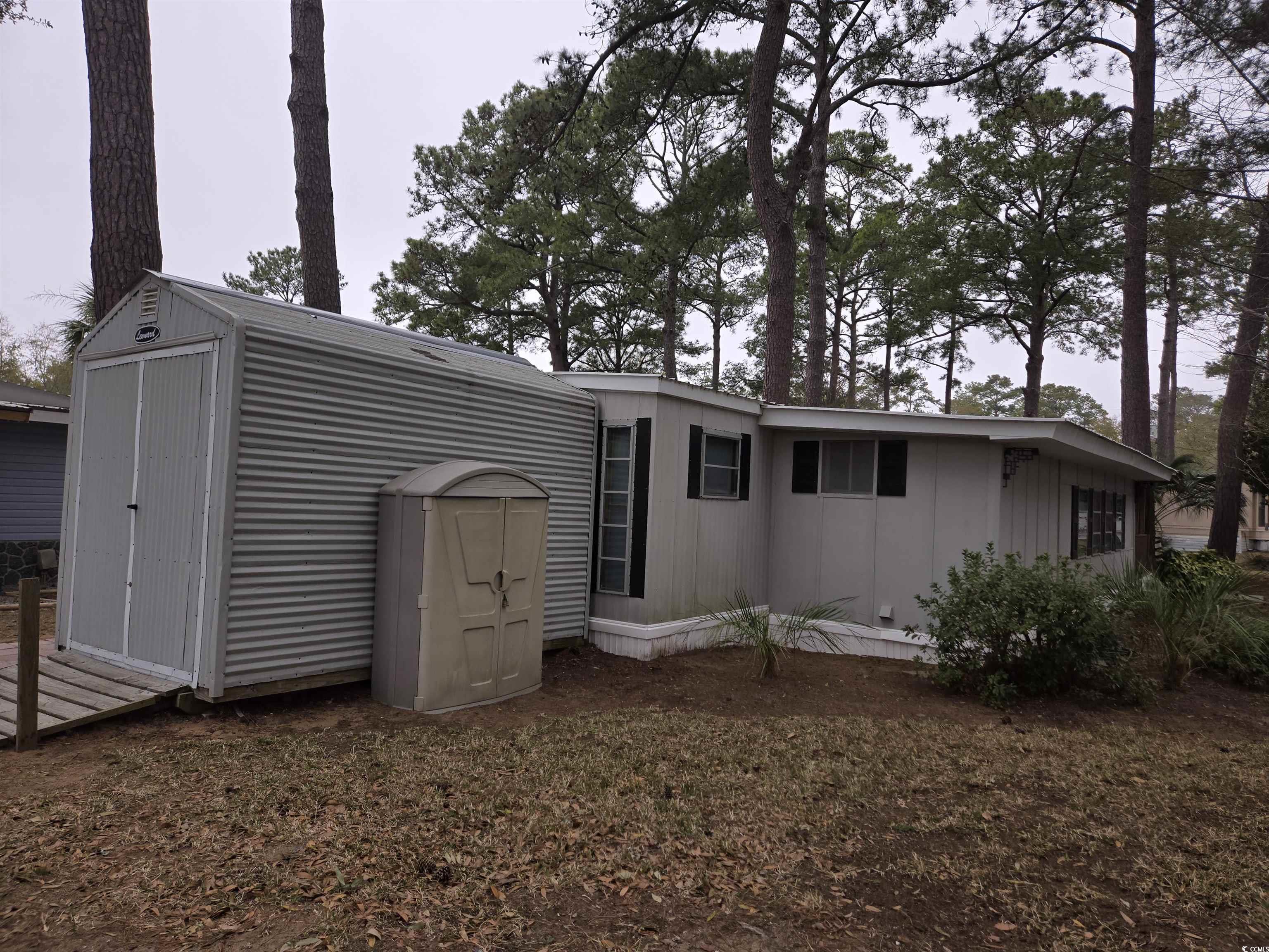 425 Delton Dr.