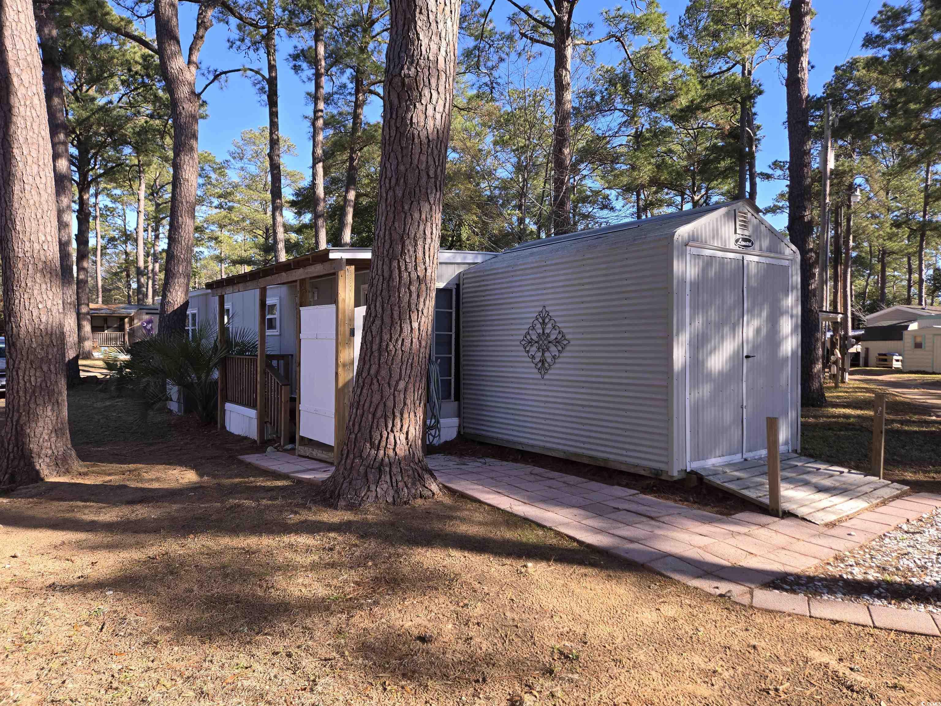 425 Delton Dr.