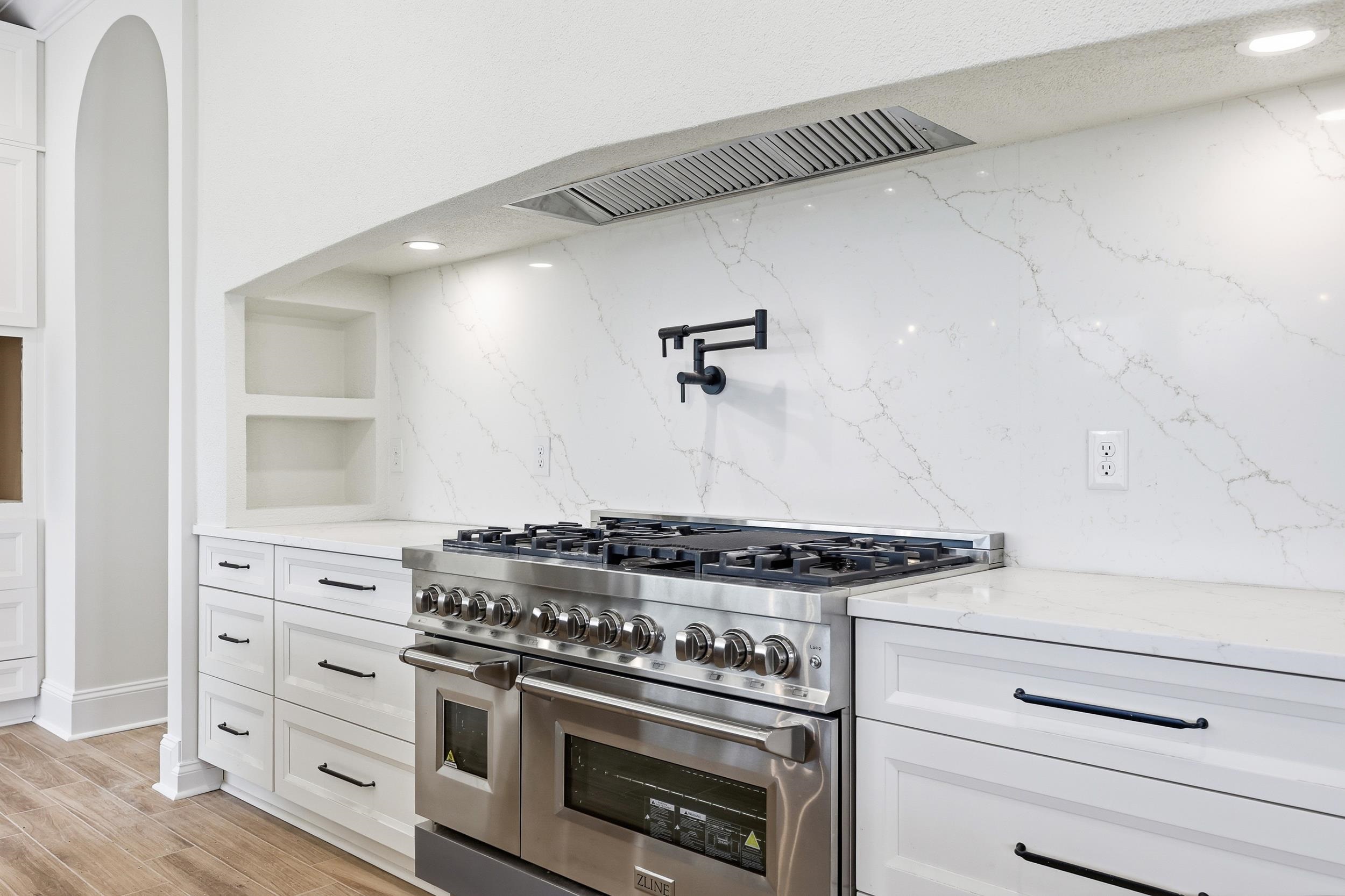 4617 S Island Loop