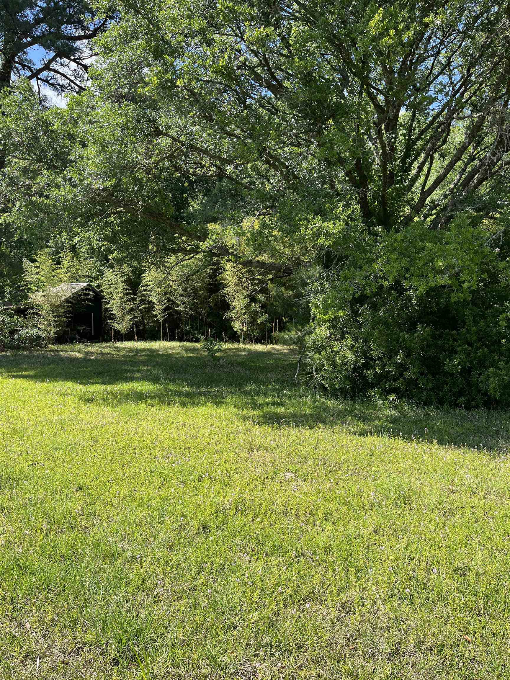 5451 Old Highway 472