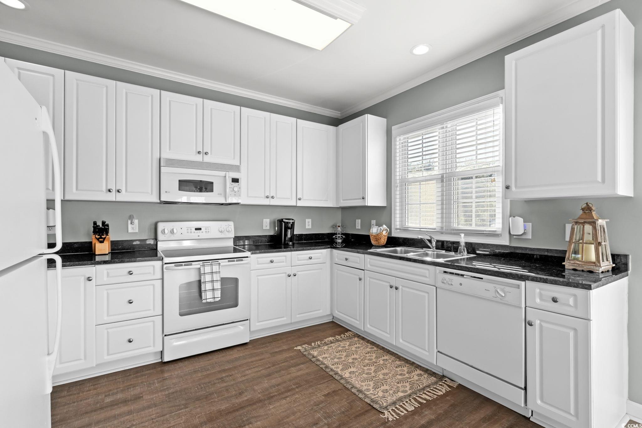 601 Hillside Dr. N 503