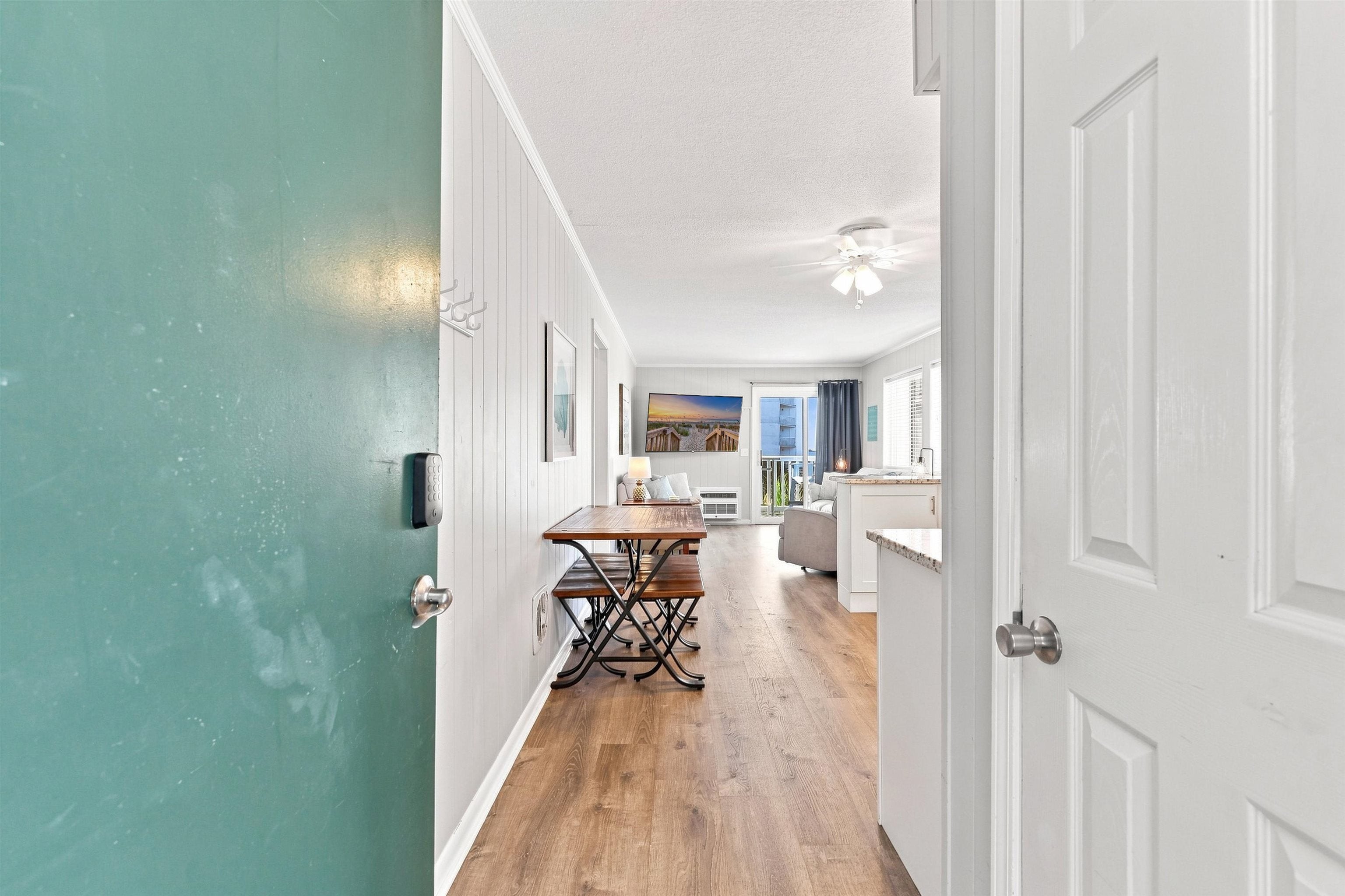 9560 Shore Dr. 3-P