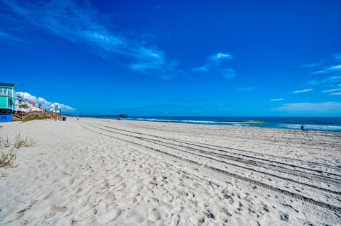 A home in Garden City Beach