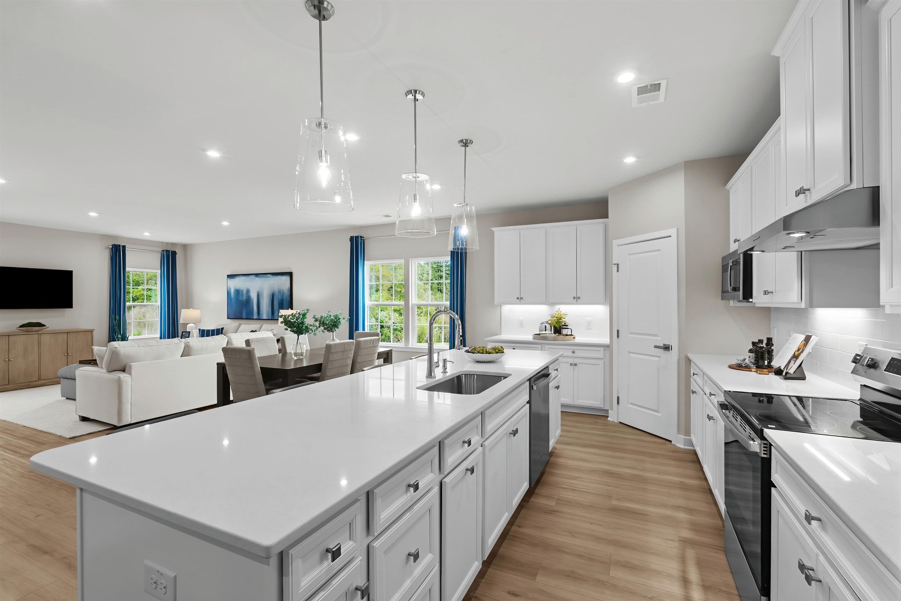 1708 Hope Pointe Dr