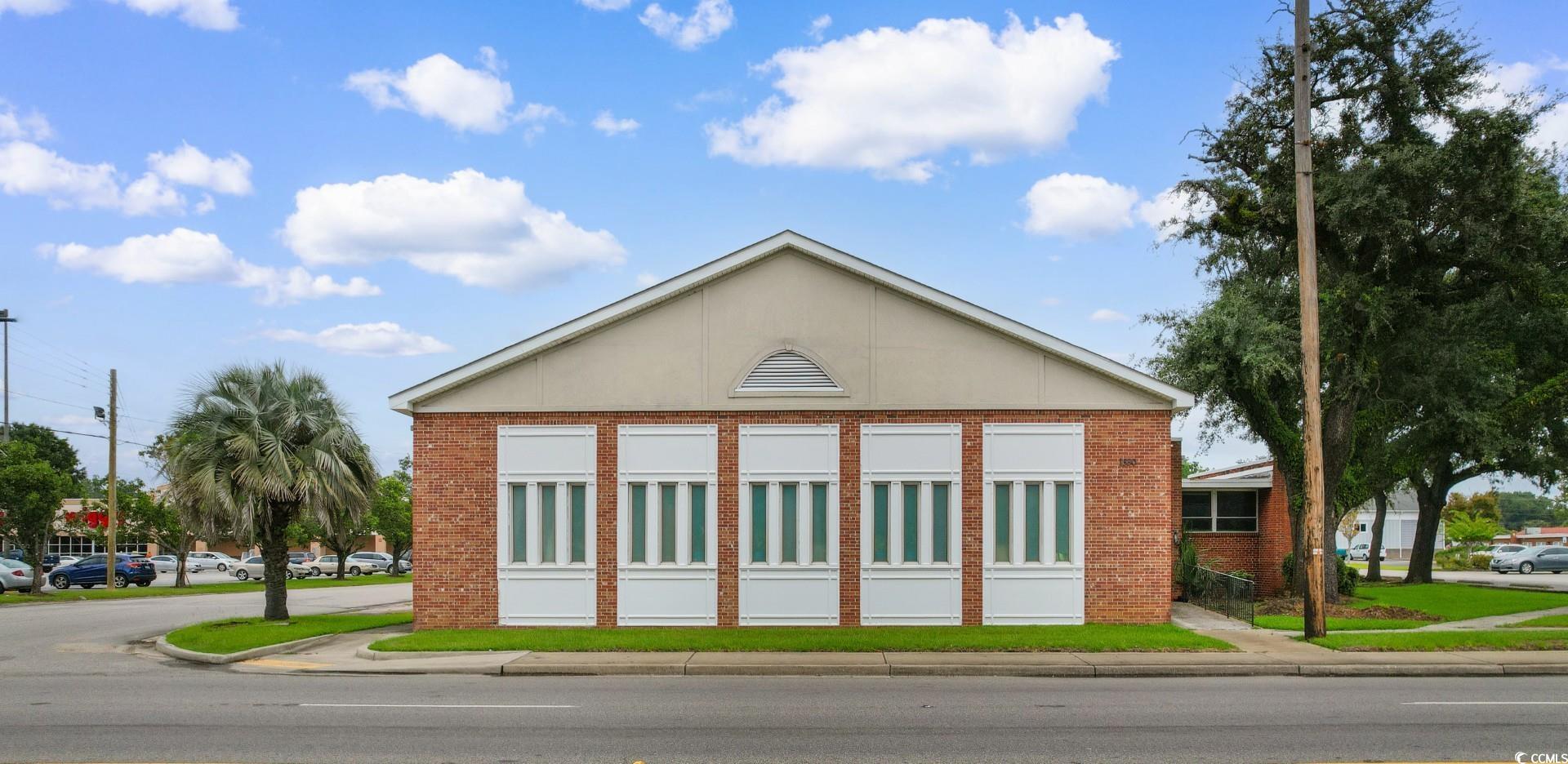 1530 Highmarket St.