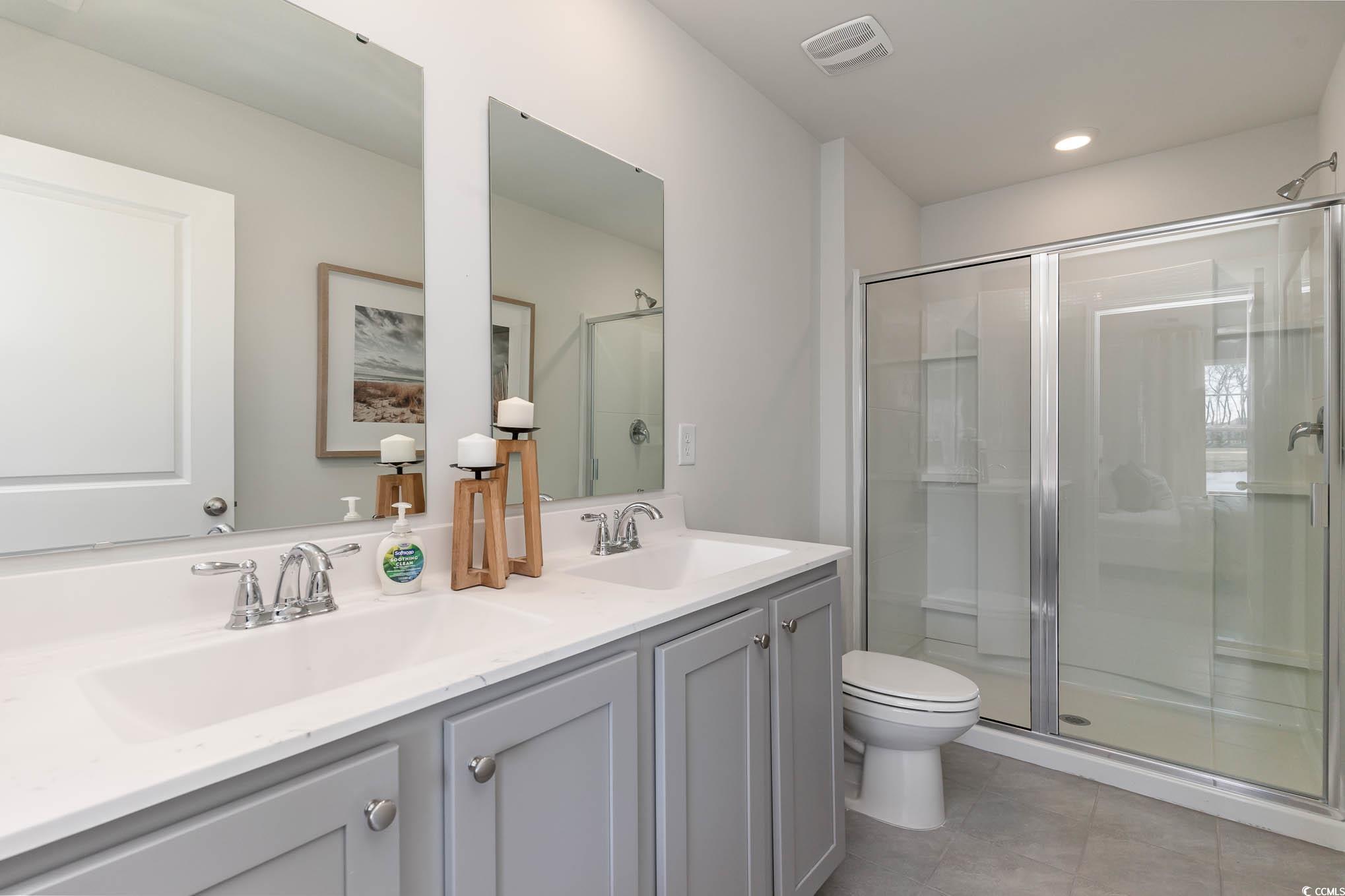Photo 7 of 30 of 759 Eastridge Dr. townhome