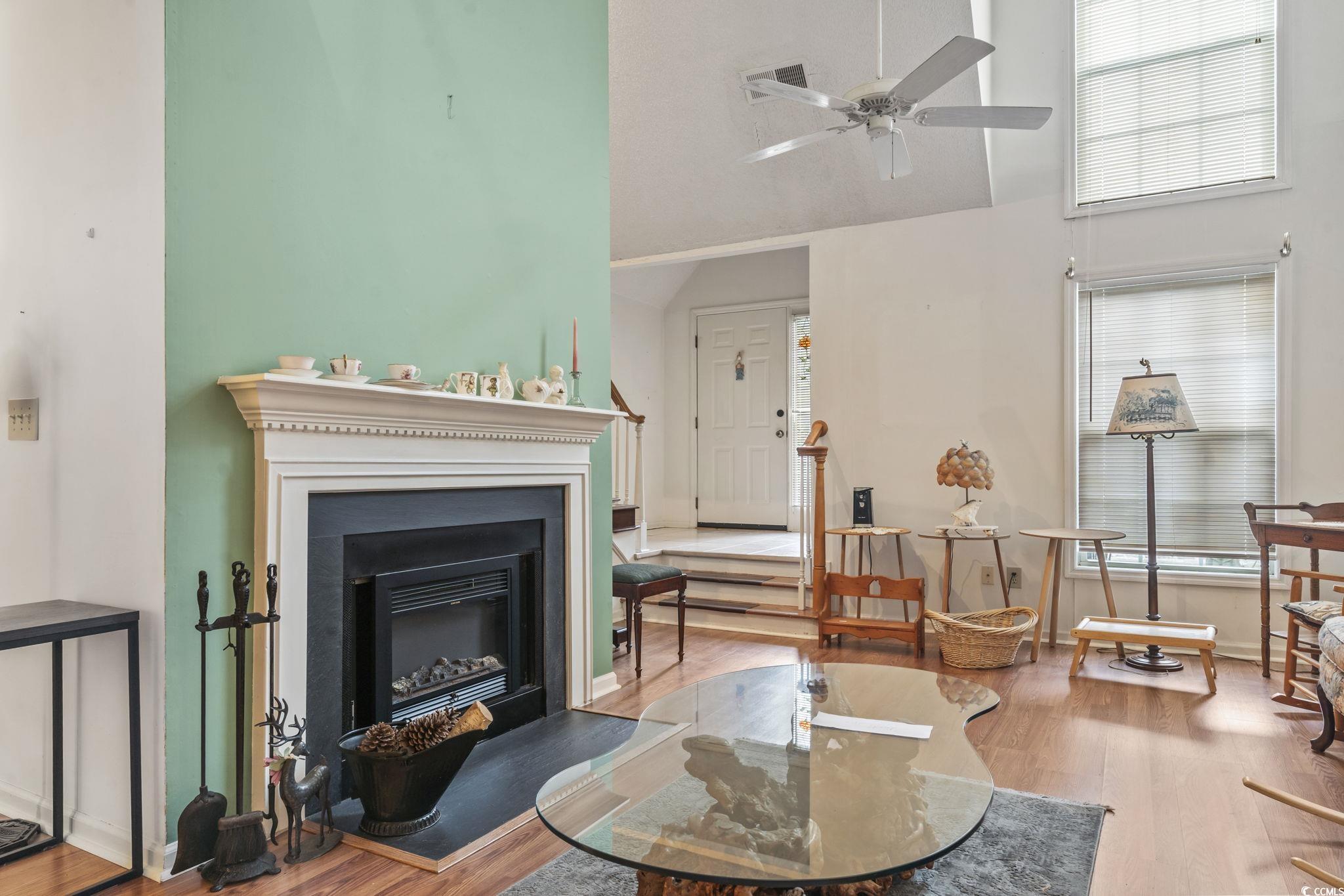 4542 Spyglass Dr.