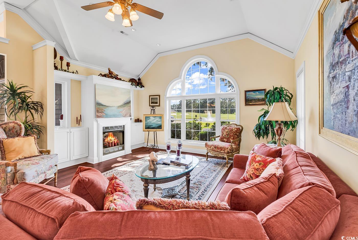 765 Shaftesbury Ln.