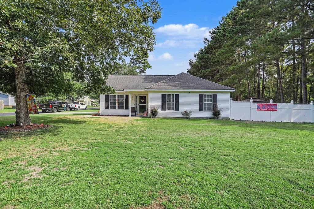 Photo of 3002 Denine Dr, Conway, SC 29526 (MLS # 2621074)