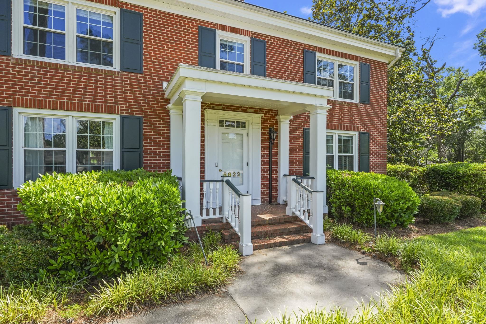 5622 Main St.