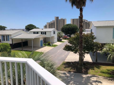 A home in Surfside Beach