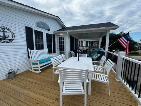 A home in Surfside Beach